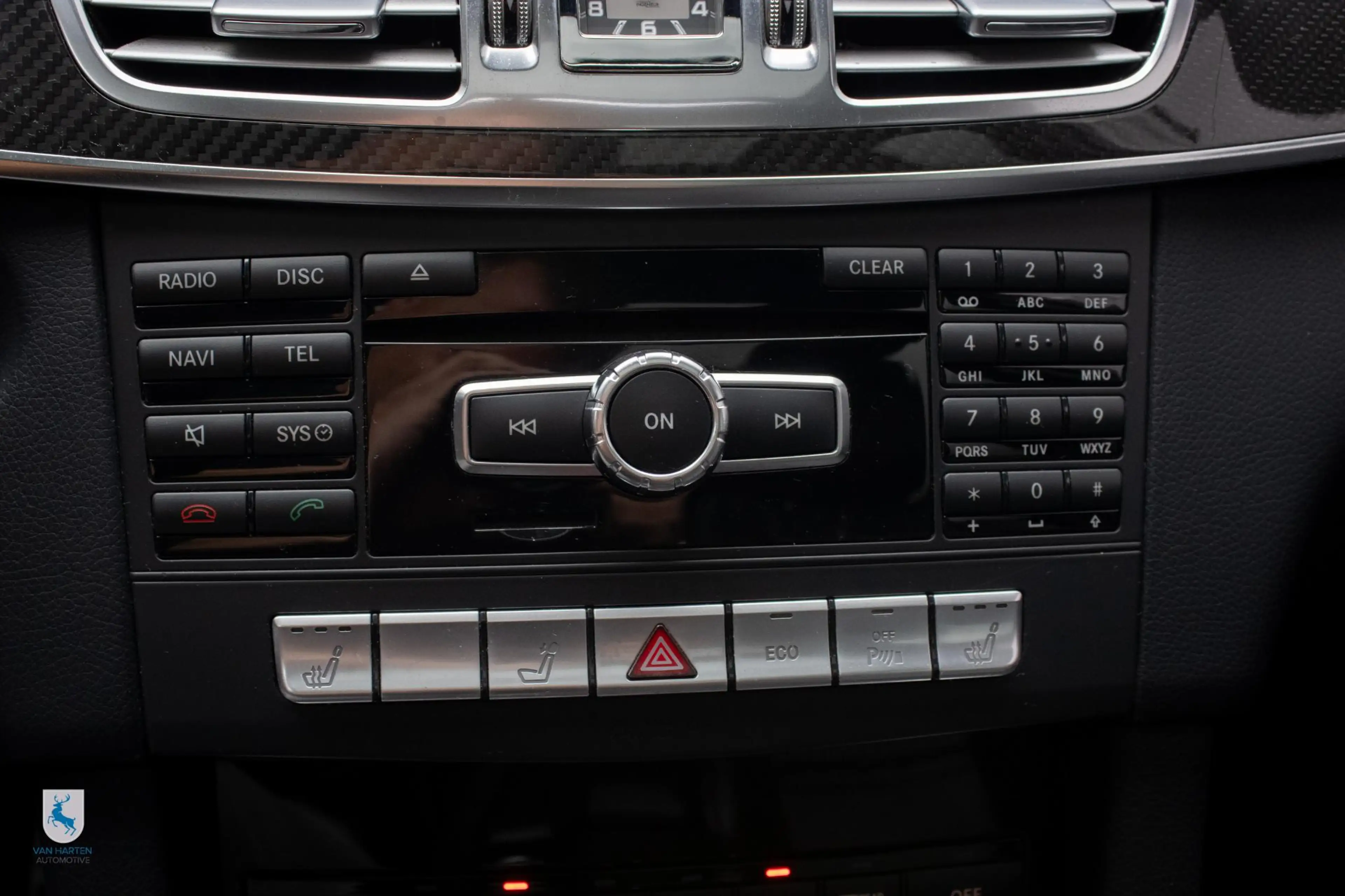 Mercedes-Benz E 63 AMG Estate 4MATIC / 1ste lak / 5.5 V8 Biturbo / 558 PK — photo 35