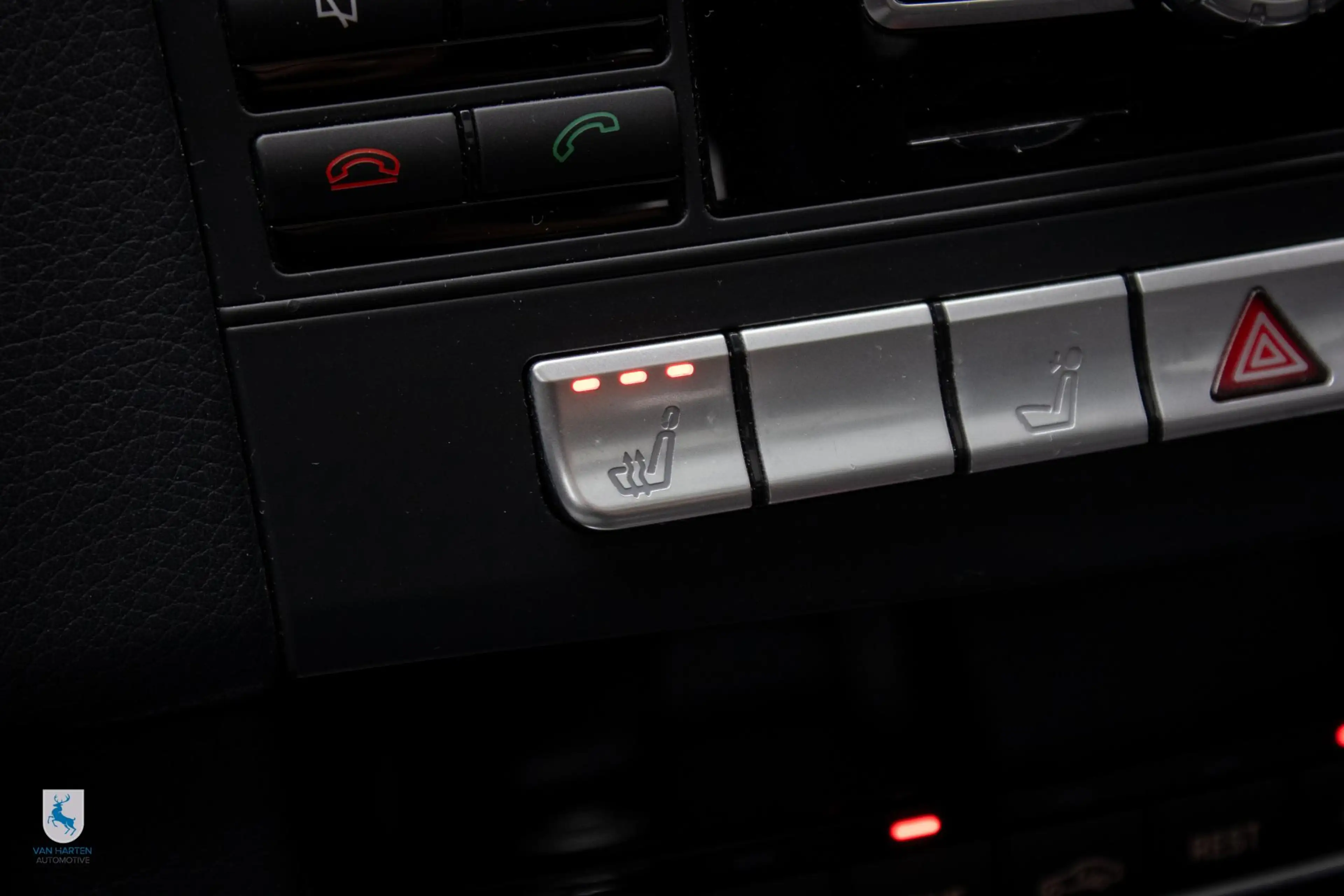 Mercedes-Benz E 63 AMG Estate 4MATIC / 1ste lak / 5.5 V8 Biturbo / 558 PK — photo 38