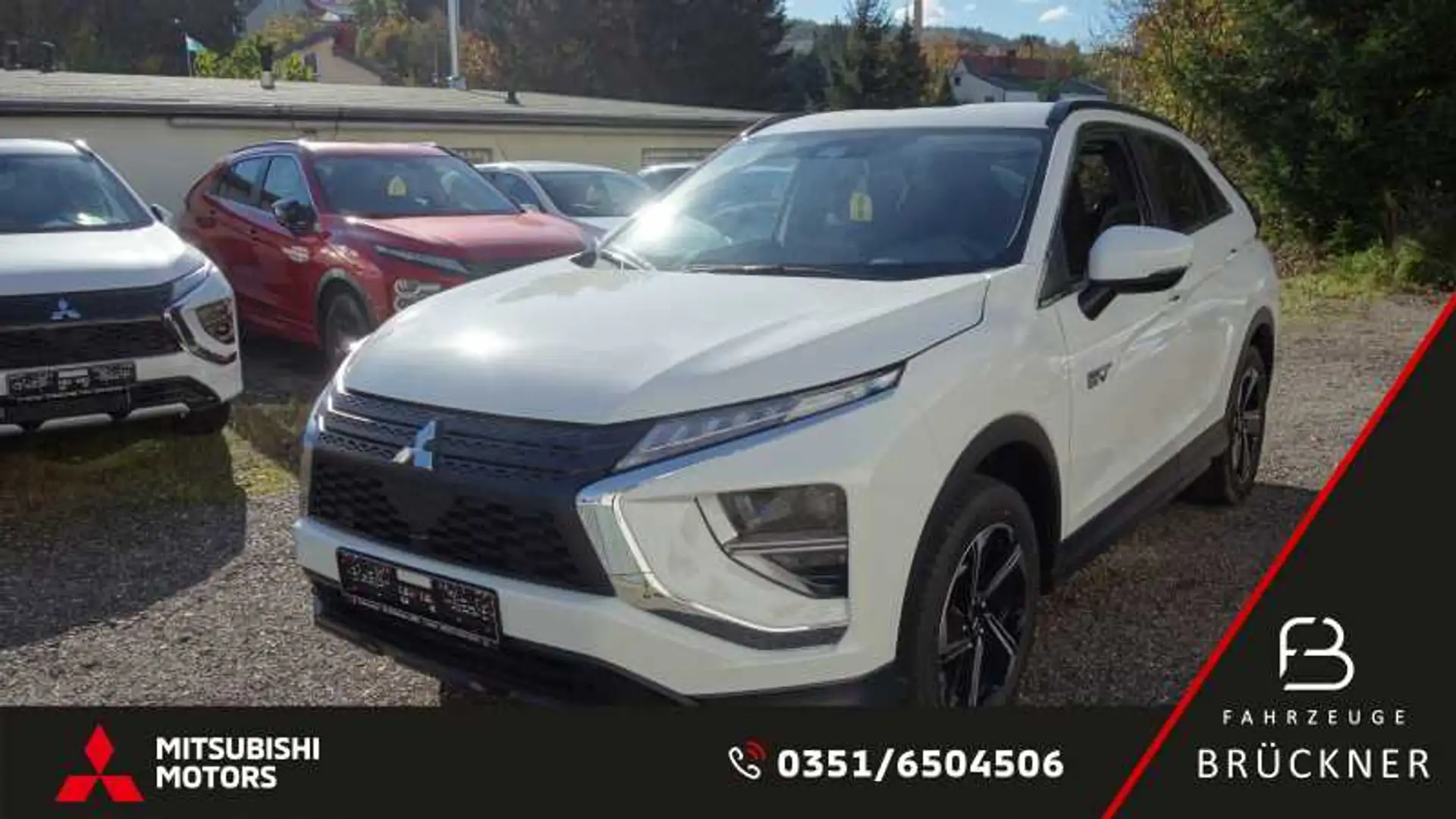 Mitsubishi Eclipse Cross PHEV 2.4 BASIS 4WD Weiß - 1