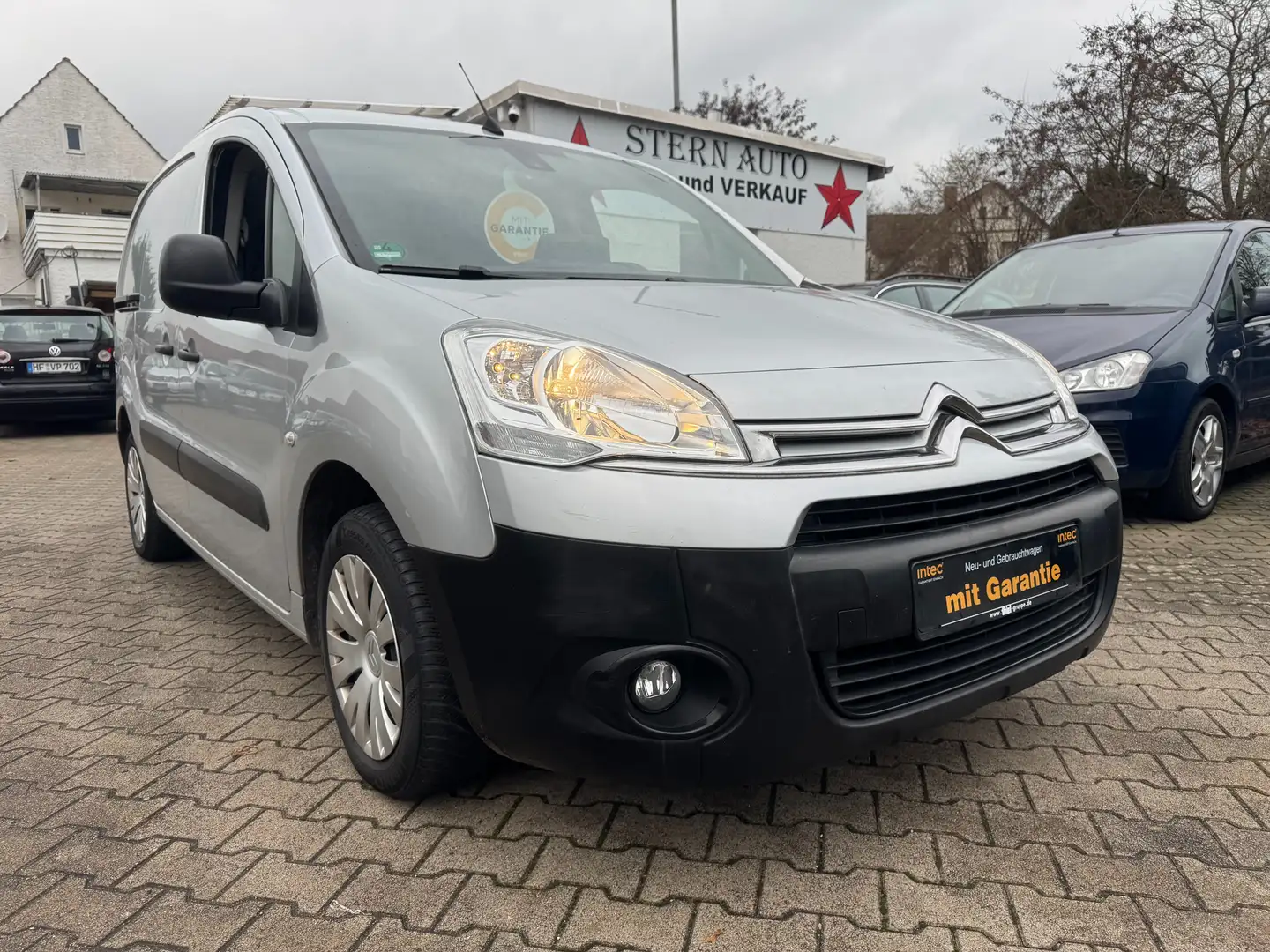 Citroen Berlingo Niveau A L1*AHK*PDC*Automatik*Top Zustand Silber - 1