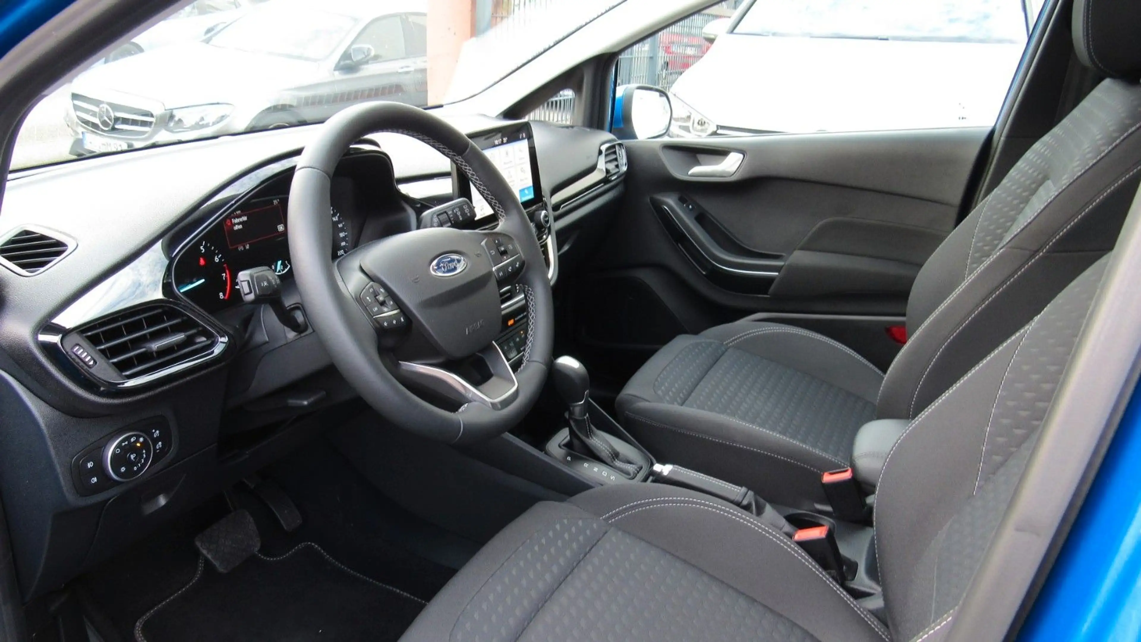 Ford Fiesta 1,0 EcoBoost 74kW Titanium*SCHIEBEDACH* — photo 14