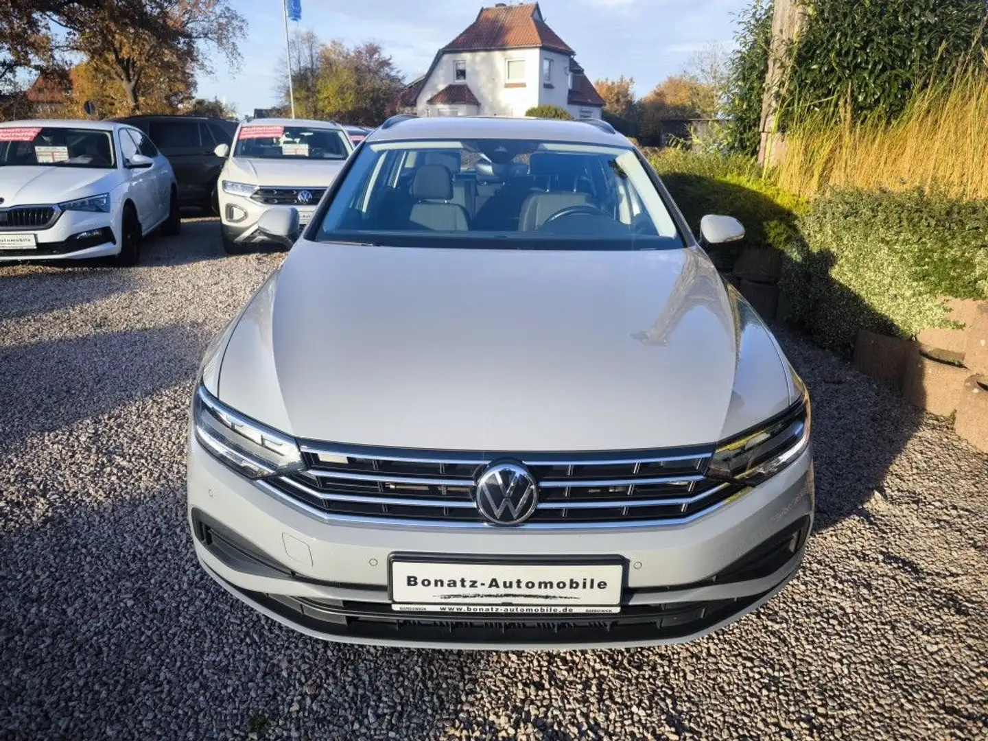 Volkswagen Passat Variant 2.0 TDI DSG Conceptline *Navi,AHK,Sitzhzg,APP* Grau - 2