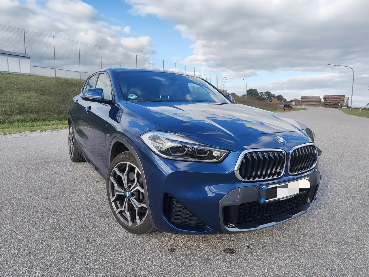 BMW X2