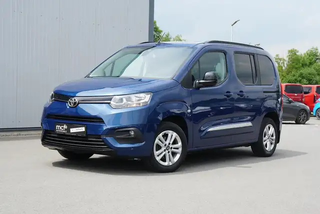Toyota Proace City PROACE CITY Verso 1.5d Family *AHK*Kamera*
