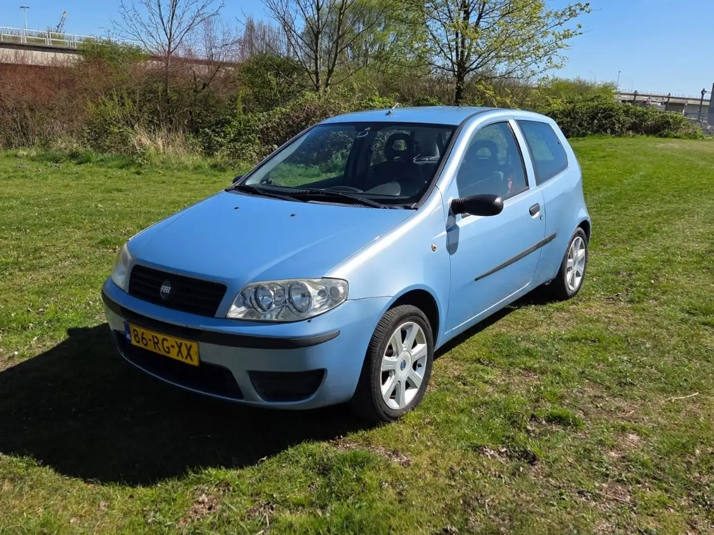 Fiat Punto 1.2 Young Blauw - 1
