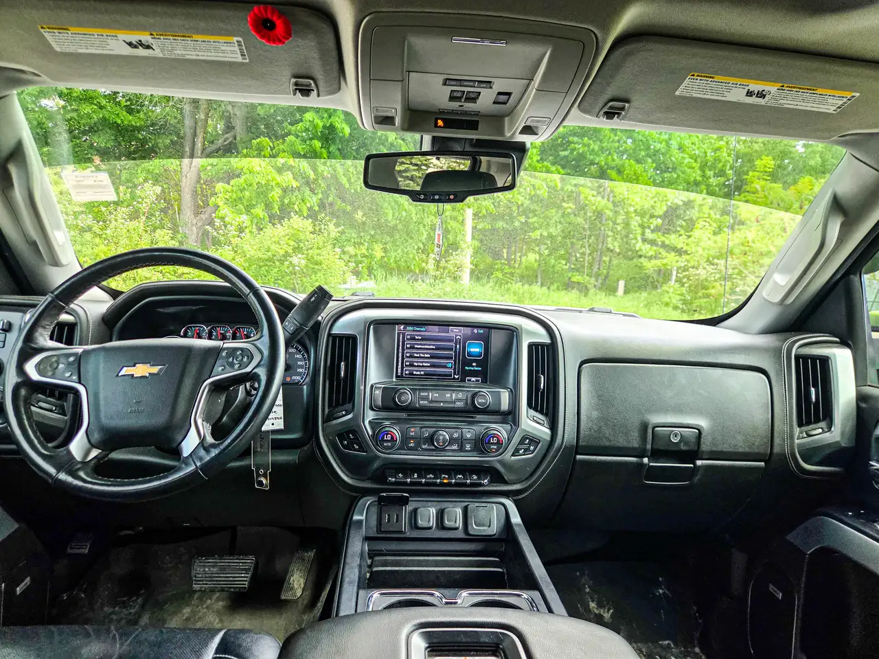 Chevrolet Silverado 1500 photo Chevrolet Silverado 1500