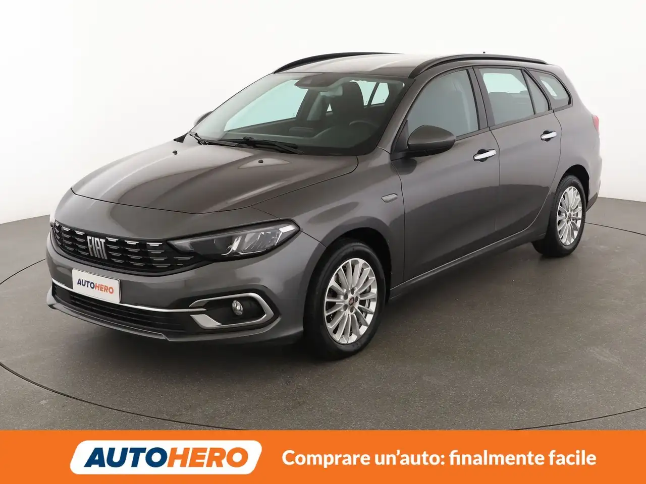 Fiat Tipo 1.6 M-Jet Business — photo 1 of 15
