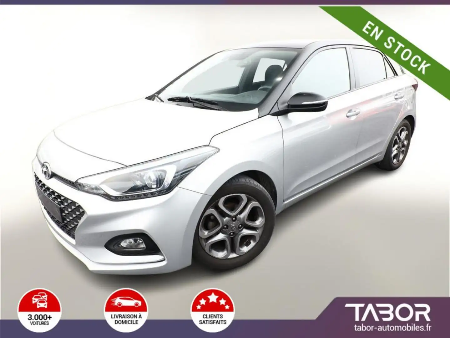 Hyundai i20 1.2 84 Trend Cam AppC Privacy radar Argent - 1