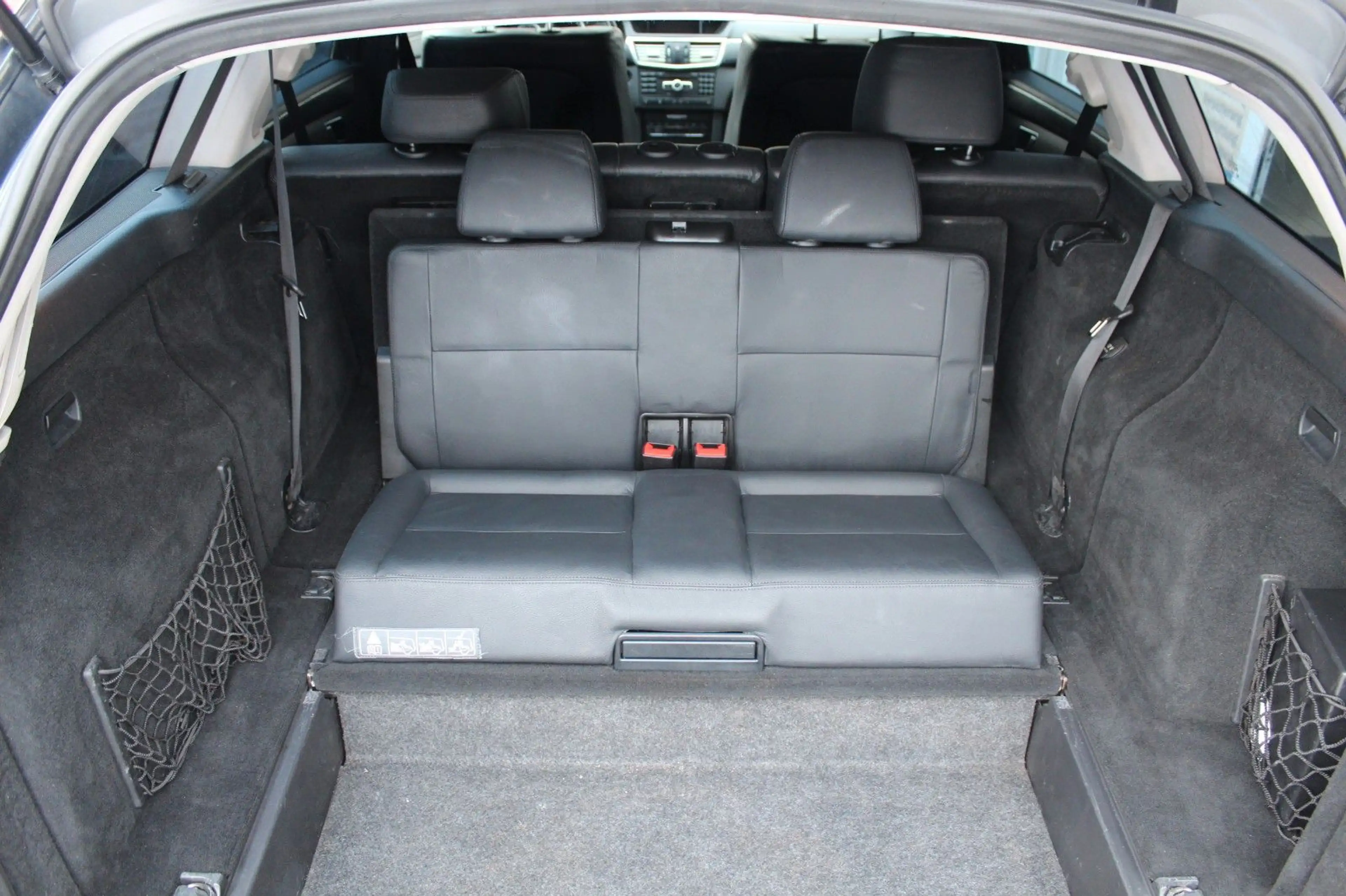 Mercedes-Benz E 250 CGI T BE Leder*Memory*Xenon*Standh*7-Sitze — photo 12