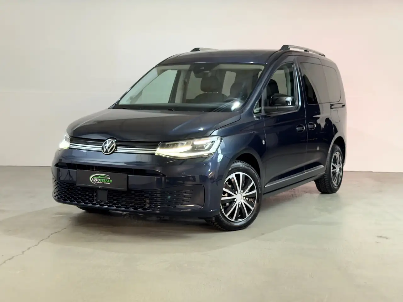 Volkswagen Caddy Style 2,0 TDI DSG *PANORAMA*AHK*STANDHEIZUNG*, миниатюра 2
