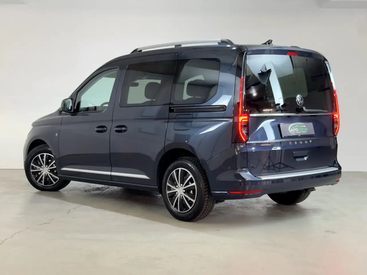 Volkswagen Caddy Style 2,0 TDI DSG *PANORAMA*AHK*STANDHEIZUNG*, миниатюра 9