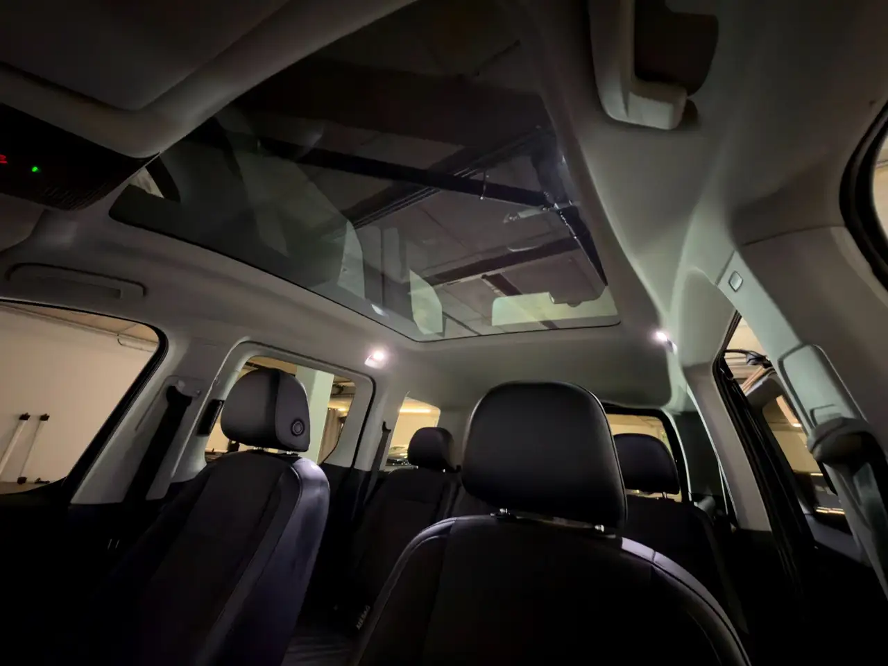 Volkswagen Caddy Style 2,0 TDI DSG *PANORAMA*AHK*STANDHEIZUNG*, миниатюра 25
