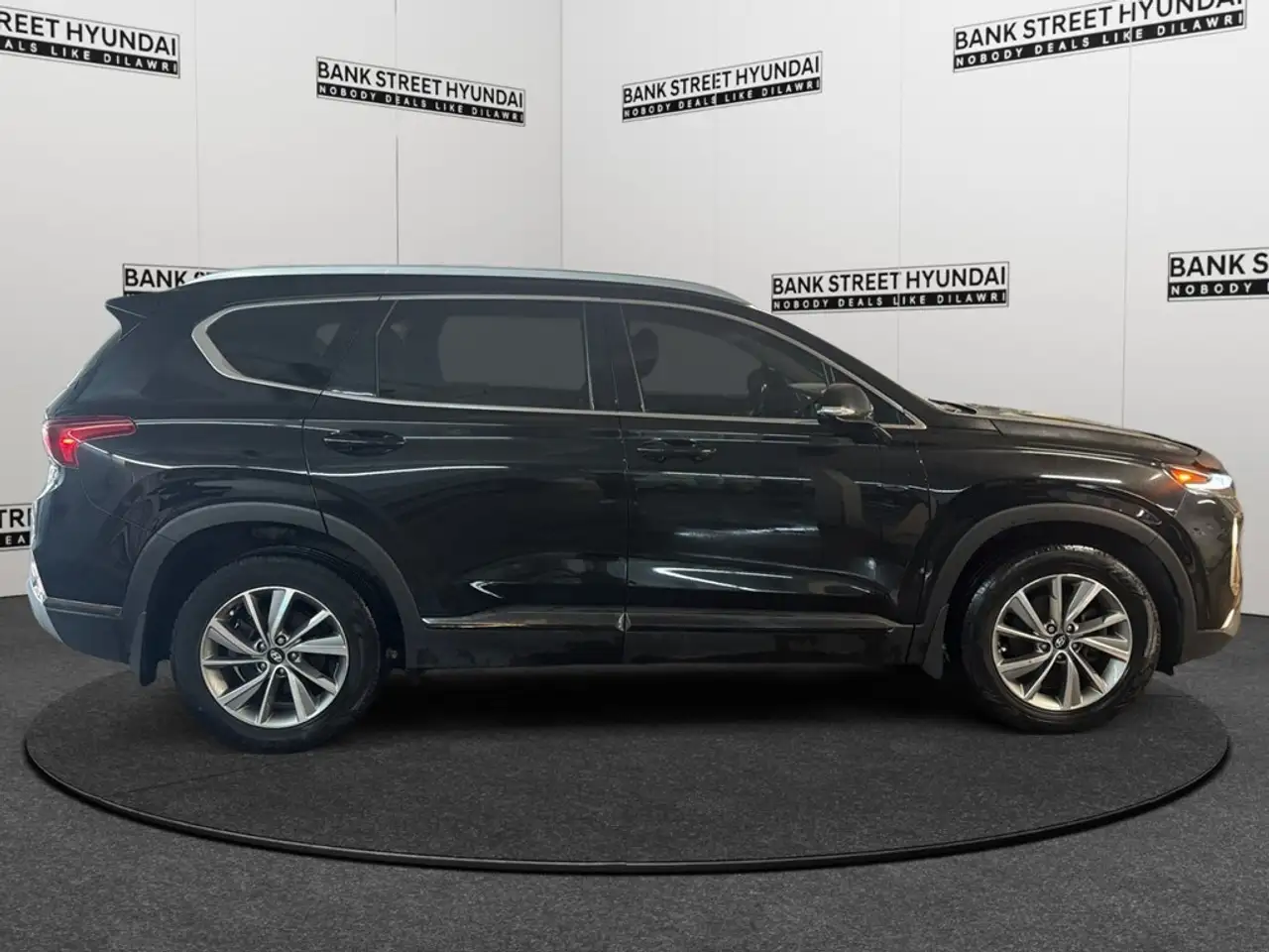 Hyundai SANTA FE снимка Hyundai SANTA FE