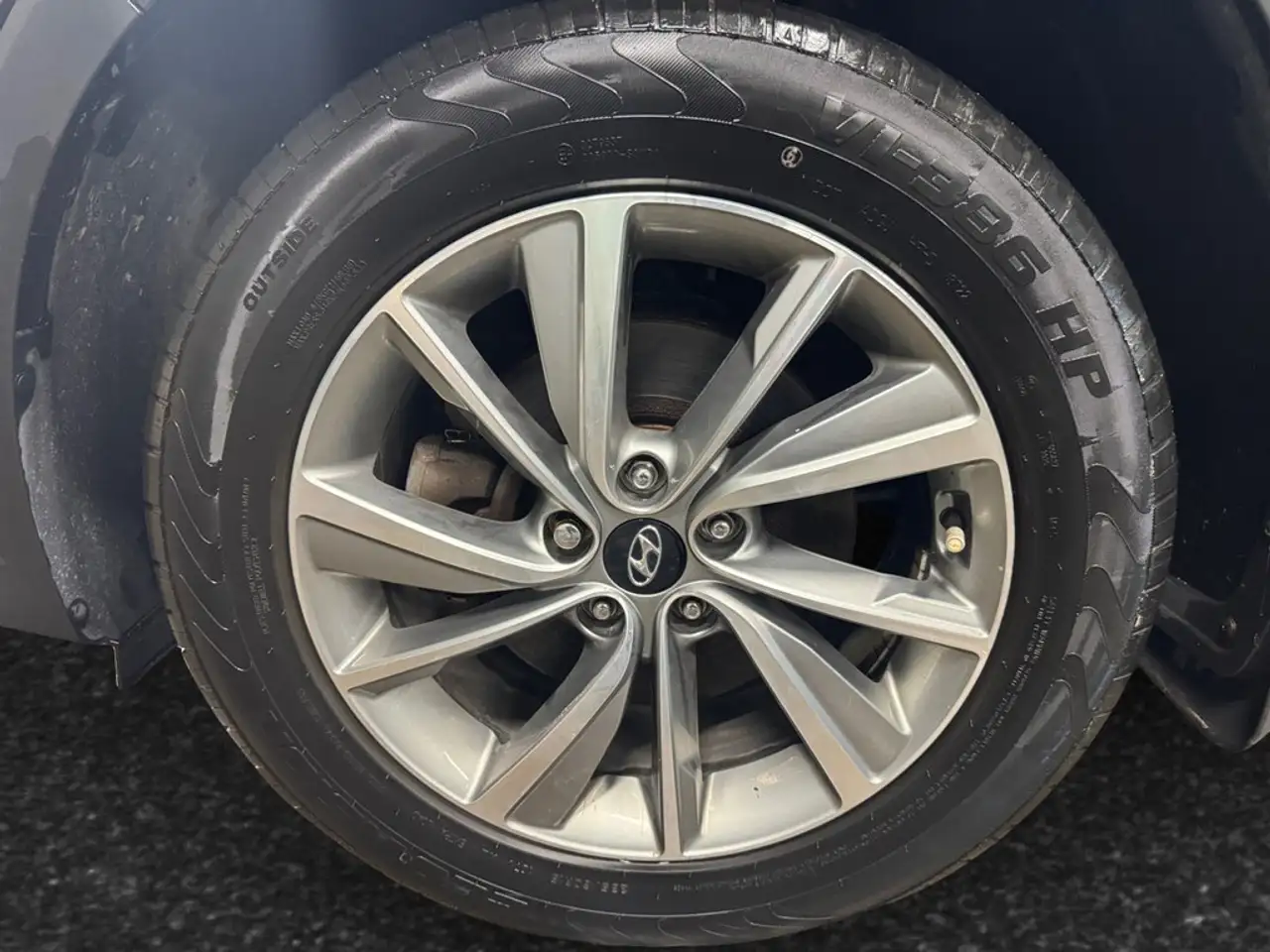 Hyundai SANTA FE снимка Hyundai SANTA FE