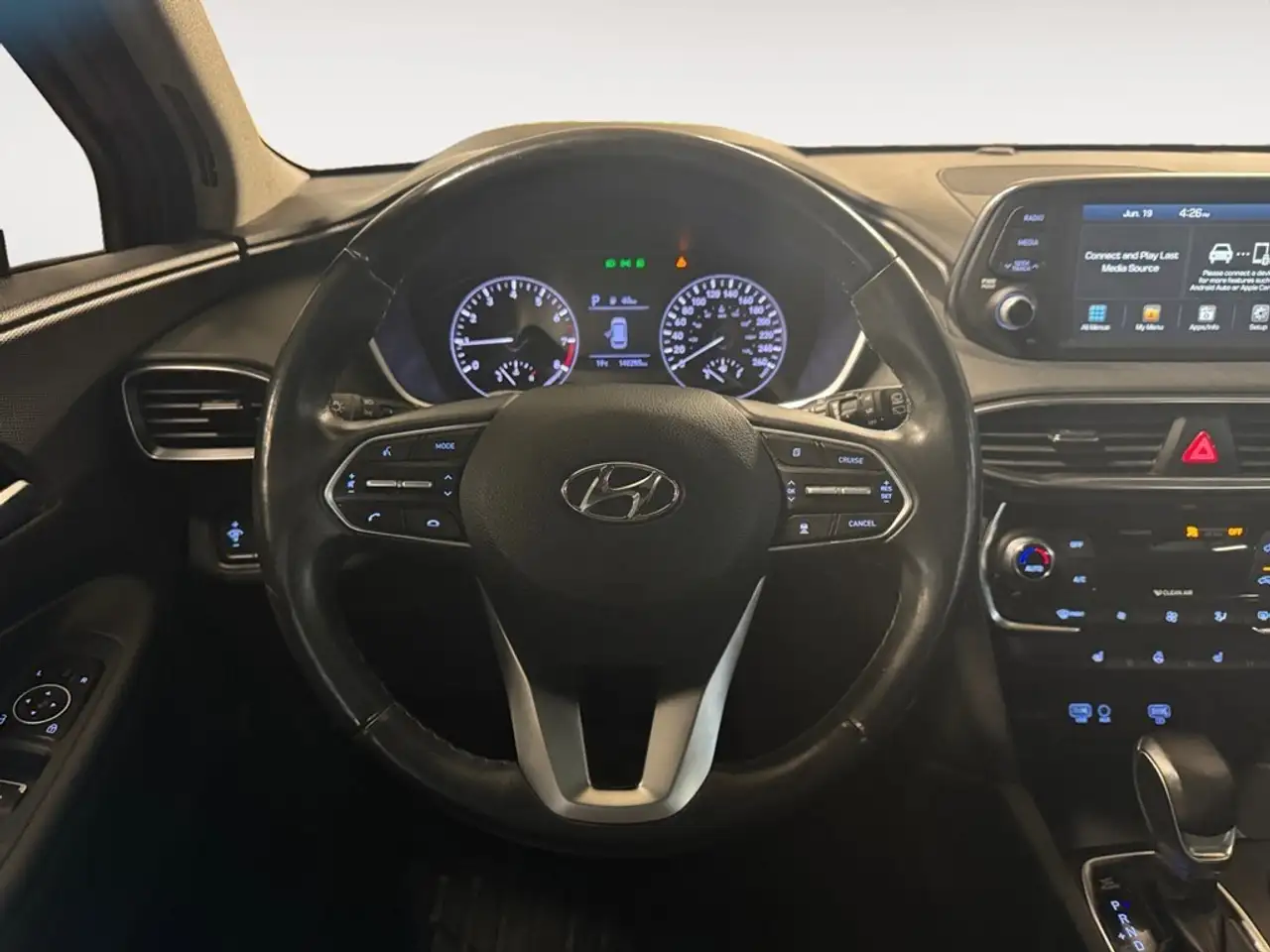 Hyundai SANTA FE снимка Hyundai SANTA FE