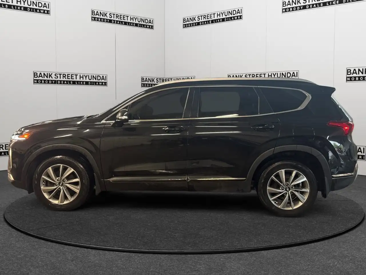 Hyundai SANTA FE снимка Hyundai SANTA FE