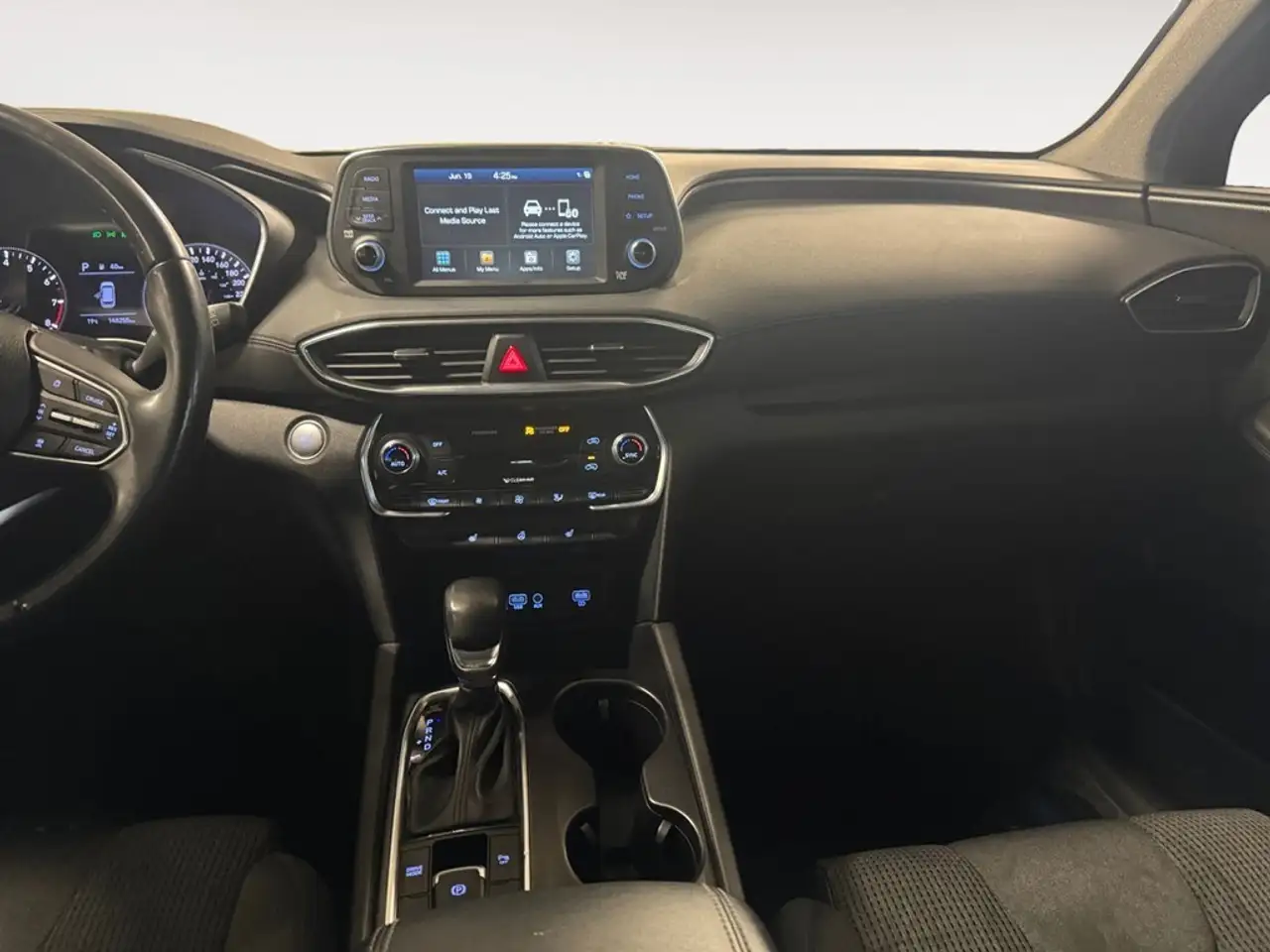 Hyundai SANTA FE снимка Hyundai SANTA FE