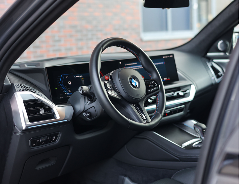 BMW XM PHEV 30 kWh | M Drivers Pack - Bowers&Wilkins — photo 32
