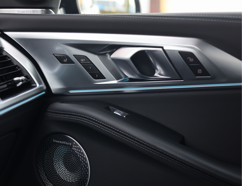BMW XM PHEV 30 kWh | M Drivers Pack - Bowers&Wilkins — photo 43