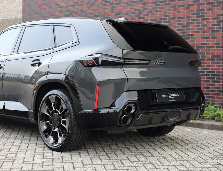 BMW XM PHEV 30 kWh | M Drivers Pack - Bowers&Wilkins — photo 20