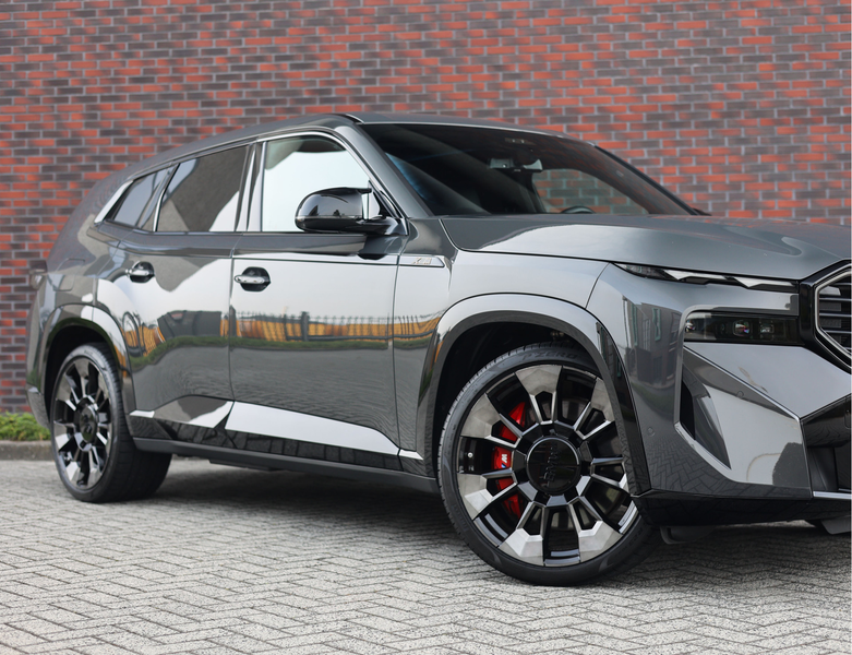 BMW XM PHEV 30 kWh | M Drivers Pack - Bowers&Wilkins — photo 5
