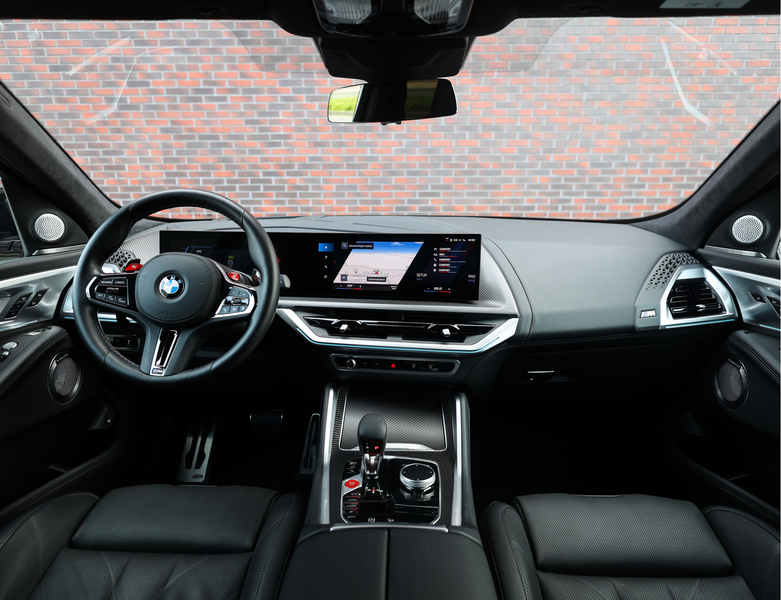 BMW XM PHEV 30 kWh | M Drivers Pack - Bowers&Wilkins — photo 3