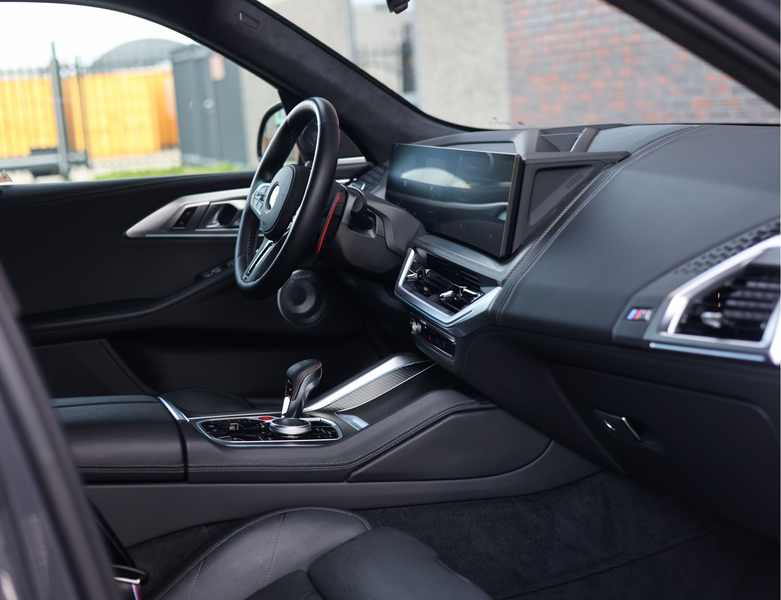 BMW XM PHEV 30 kWh | M Drivers Pack - Bowers&Wilkins — photo 24