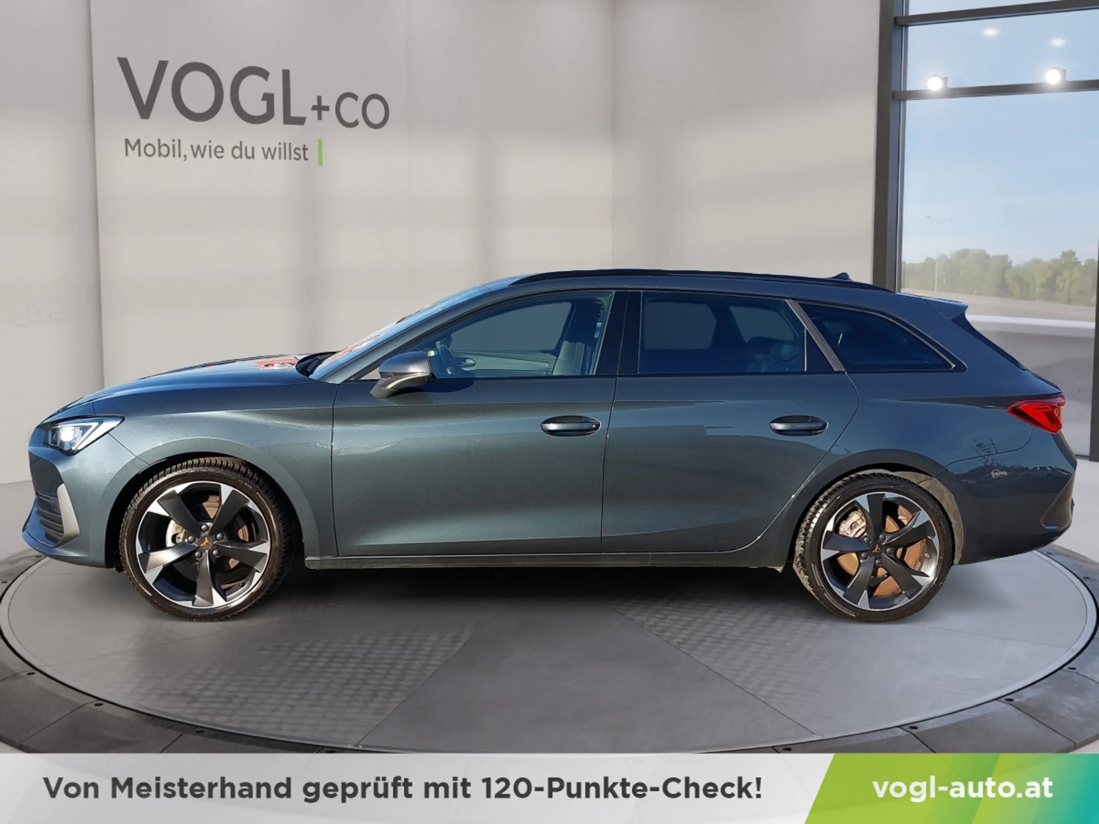CUPRA Leon SP Kombi 1.5 eTSI DSG 150 — photo 2