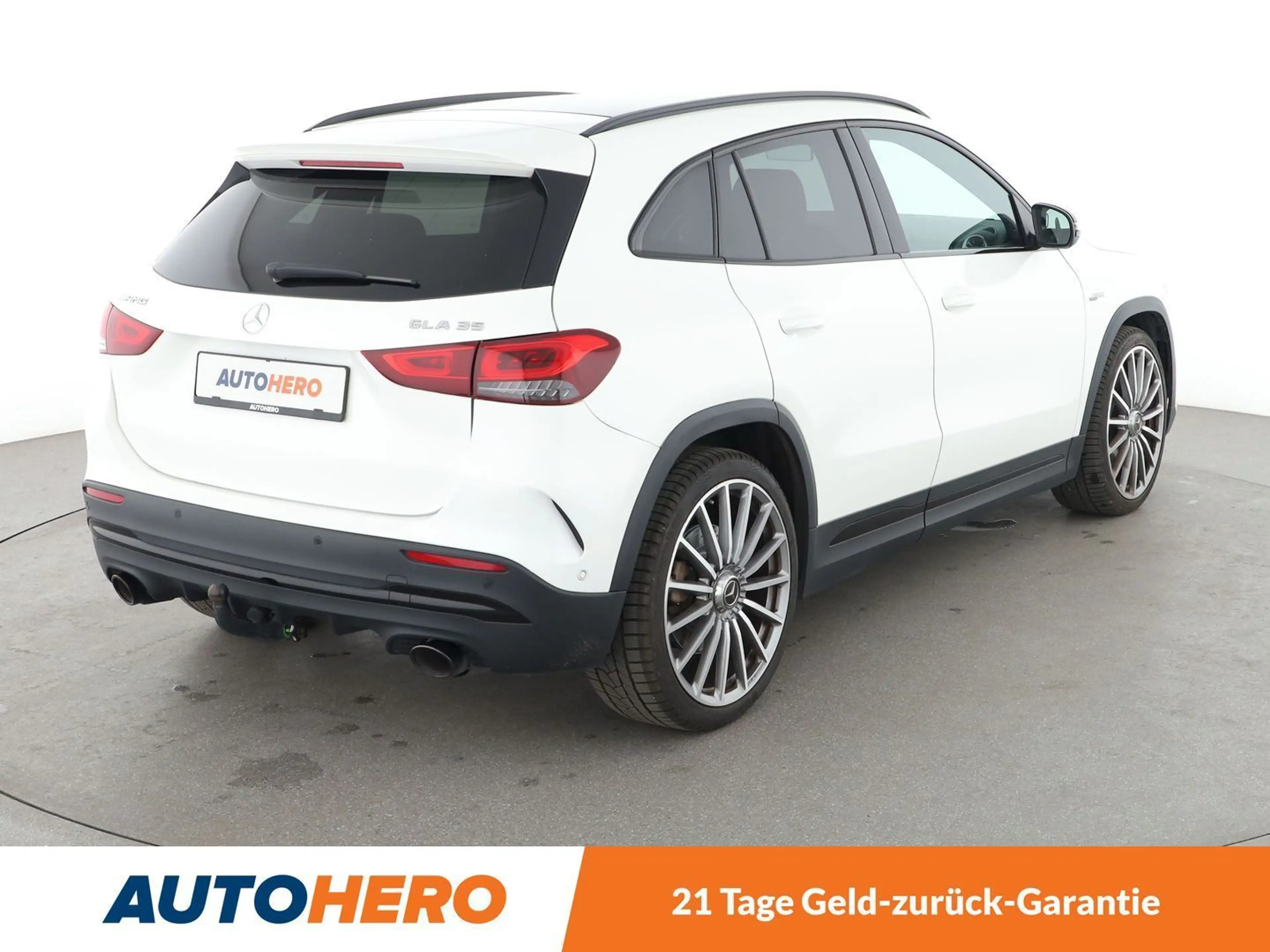 Mercedes-Benz GLA 35 AMG GLA 35 AMG 4Matic Aut*LED*TEMPO*CAM*PANO*SHZ*PDC* — photo 6