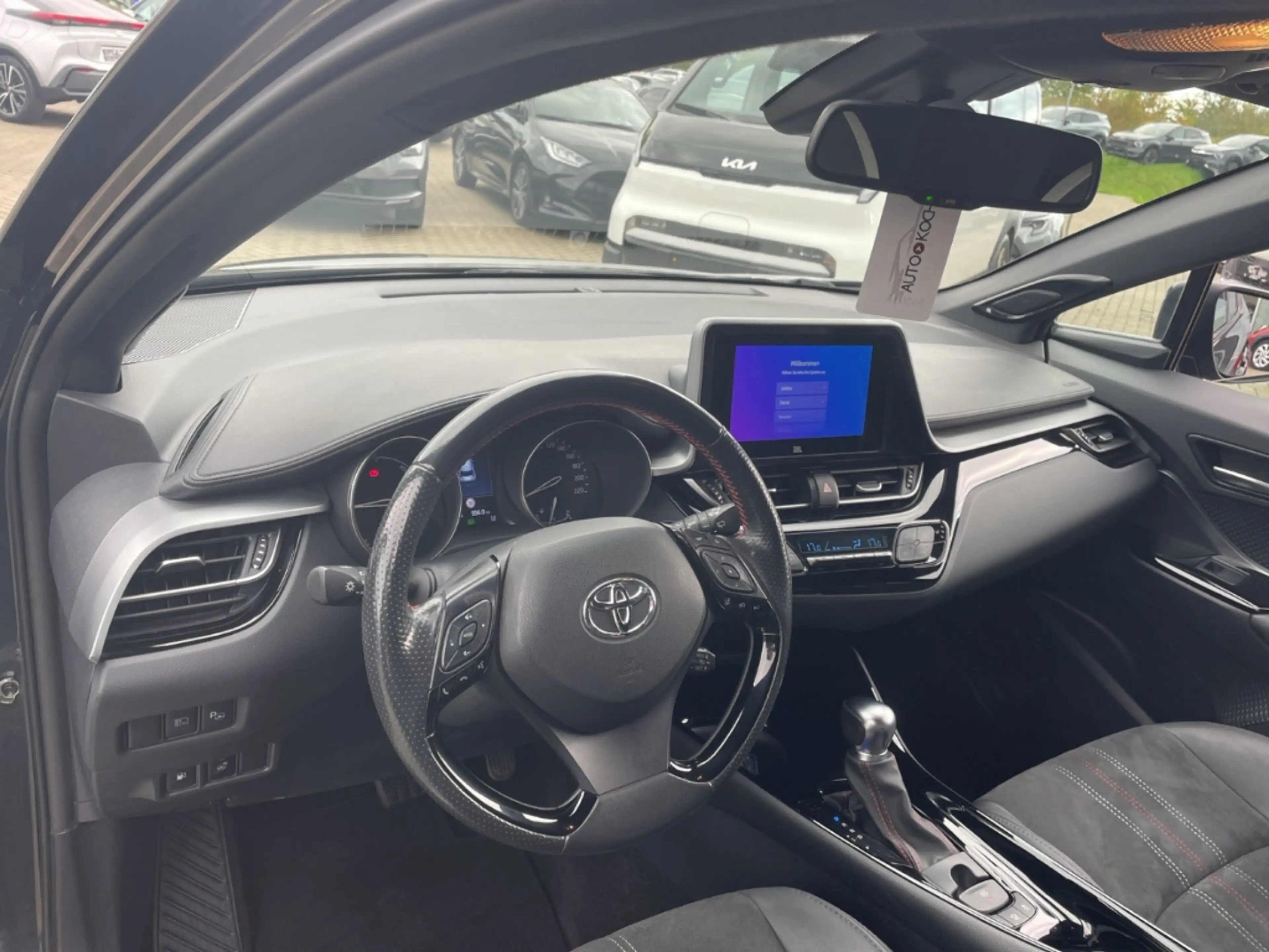 Toyota C-HR Hybrid GR Sport Black Edition — photo 9