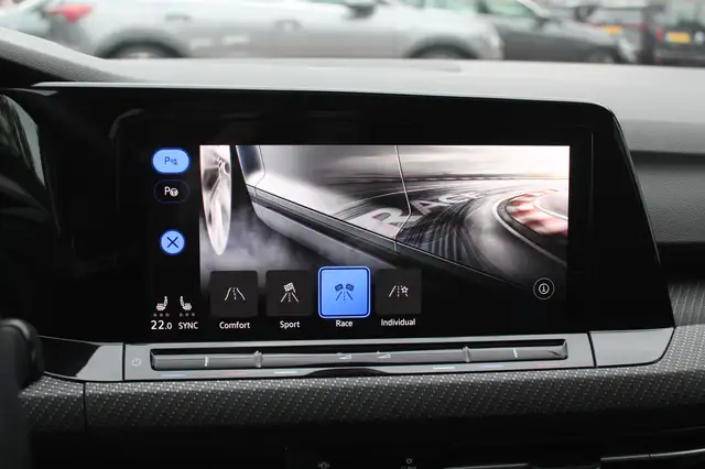 Volkswagen Golf view 21