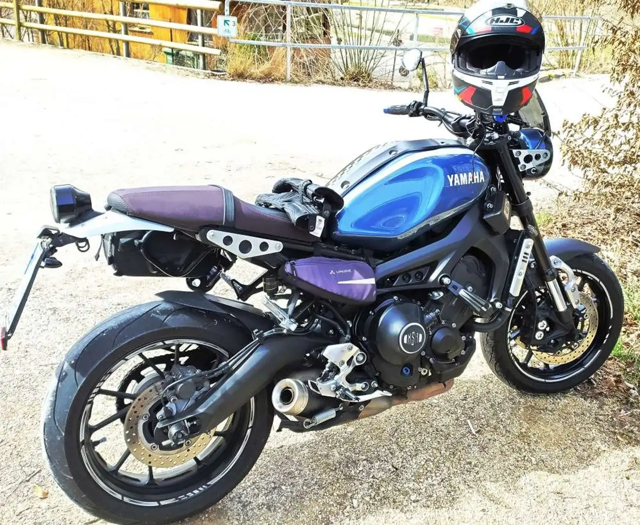 Yamaha XSR 900 RN 43 Bleu - 1