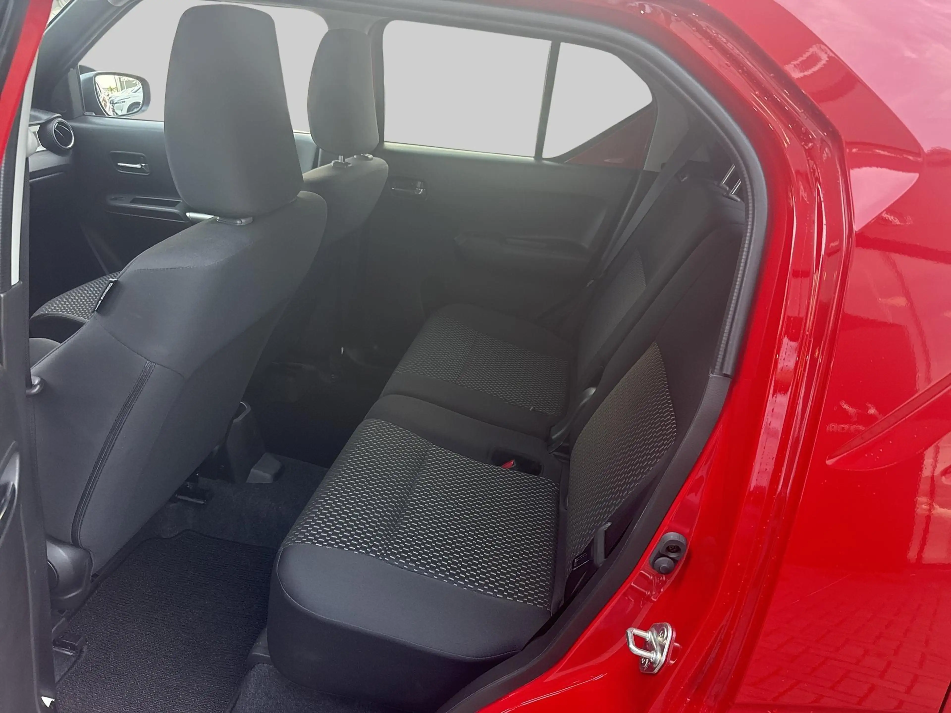 Suzuki Ignis 1.2 Smart Hybrid Style | Achteruitrijcamera | Appl — photo 6