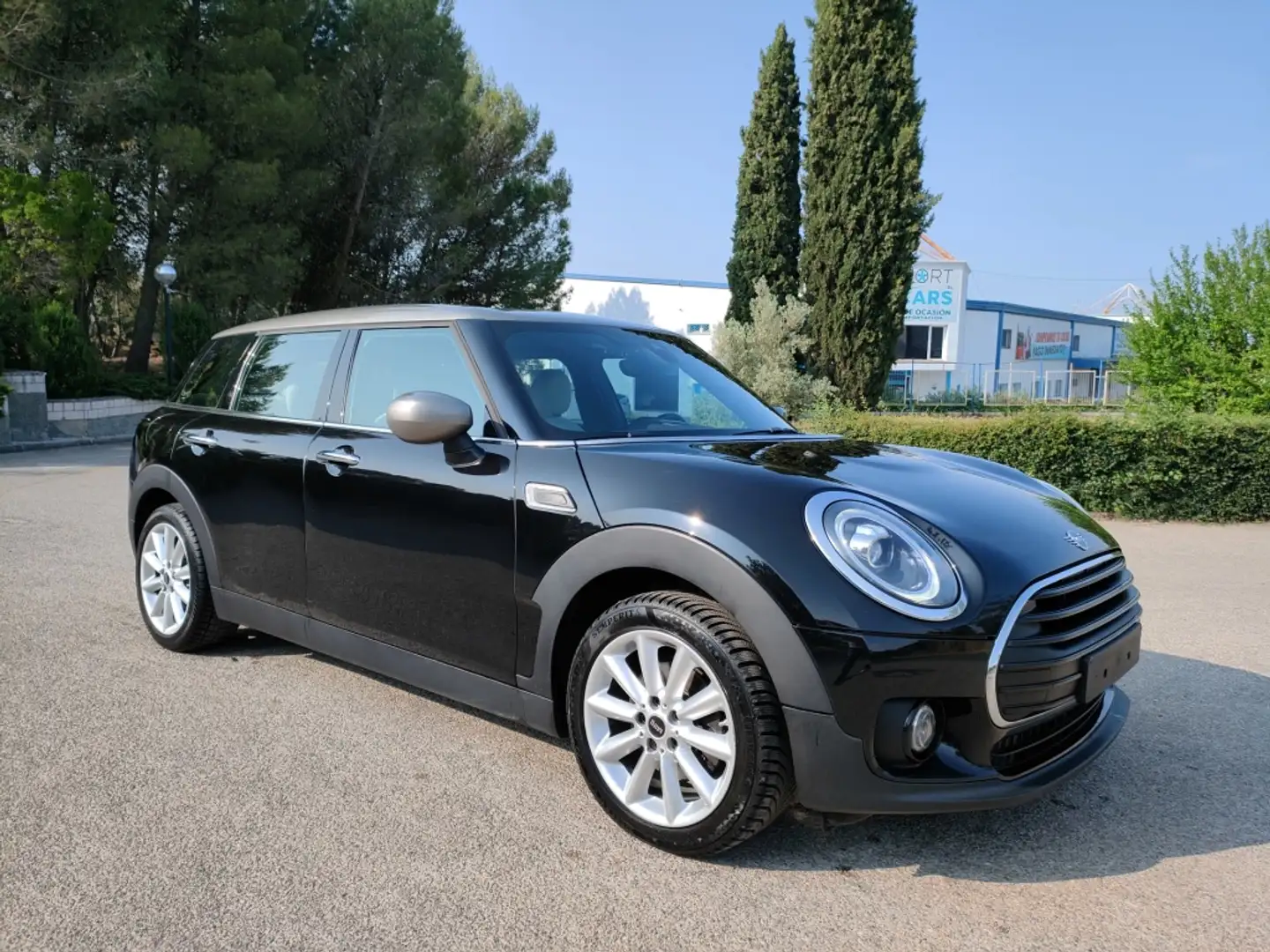MINI Cooper Clubman Negro - 2