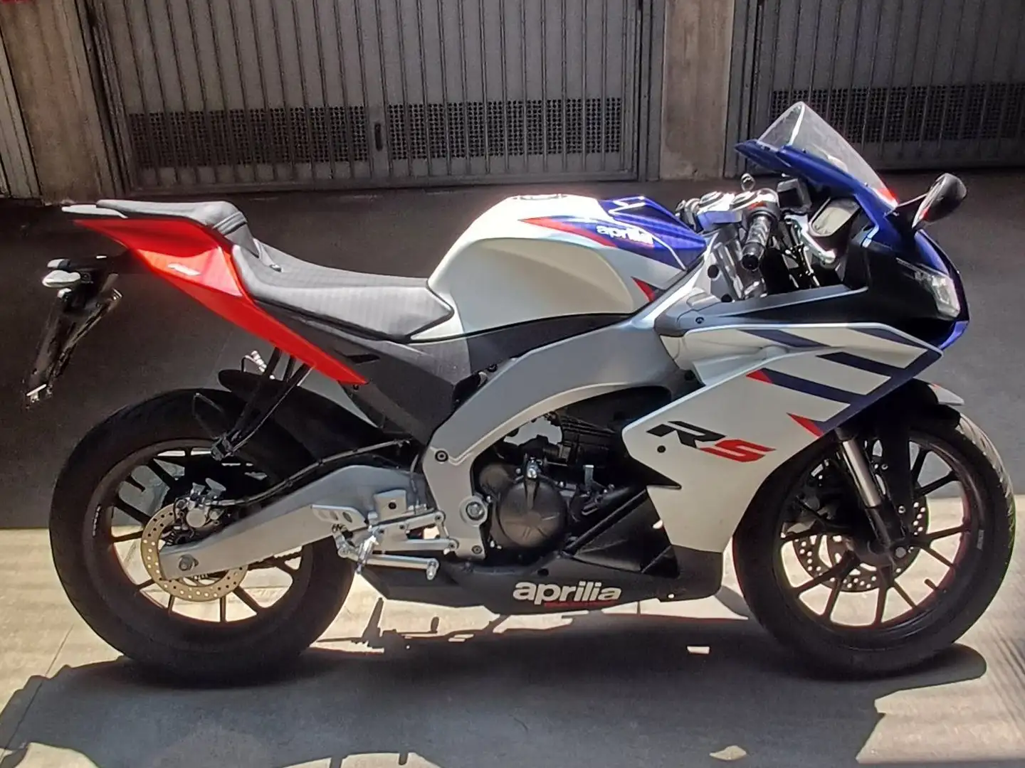 Aprilia RS 125 Bianco - 1