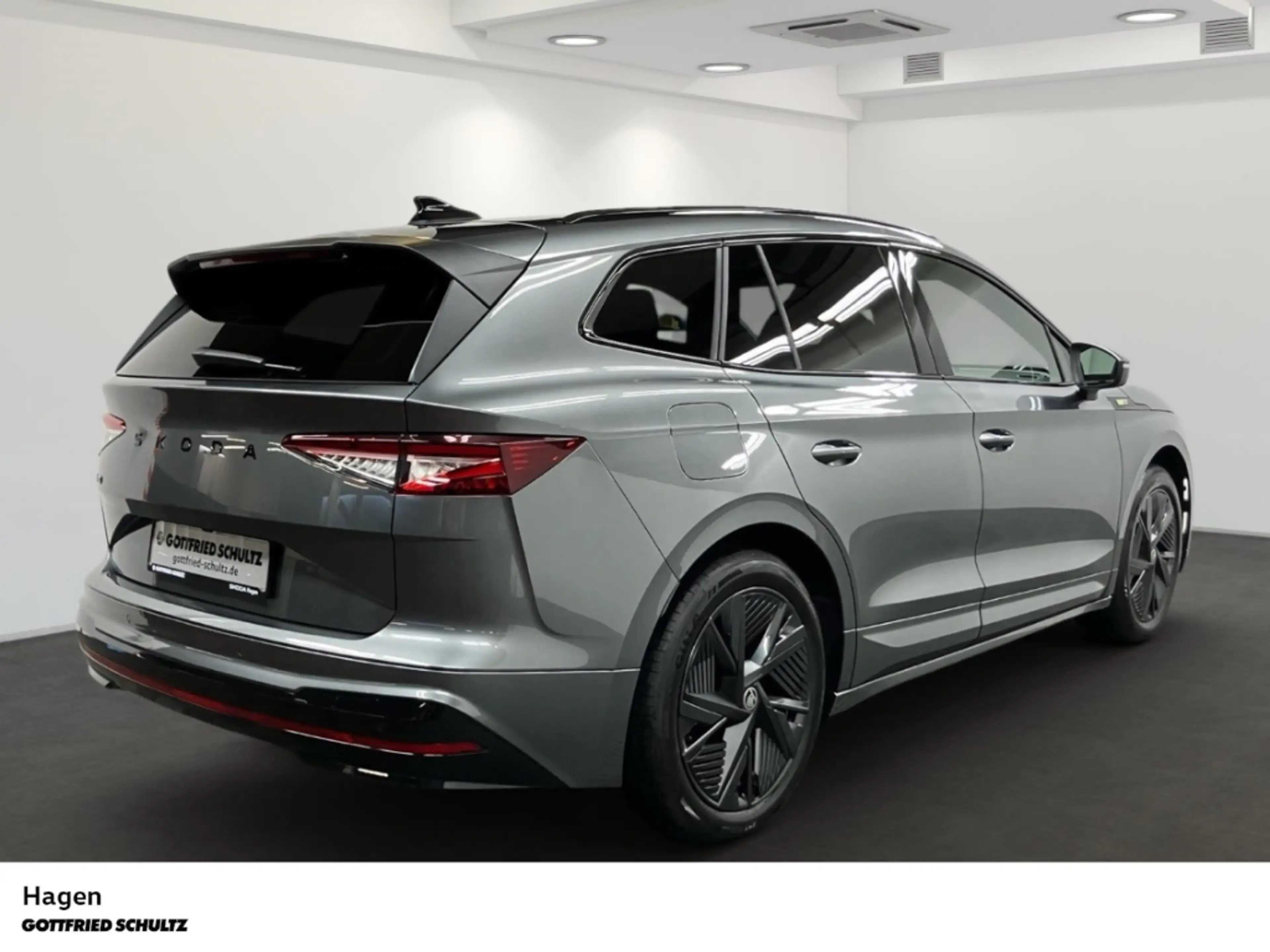 Skoda Enyaq RS 4x4 — photo 4