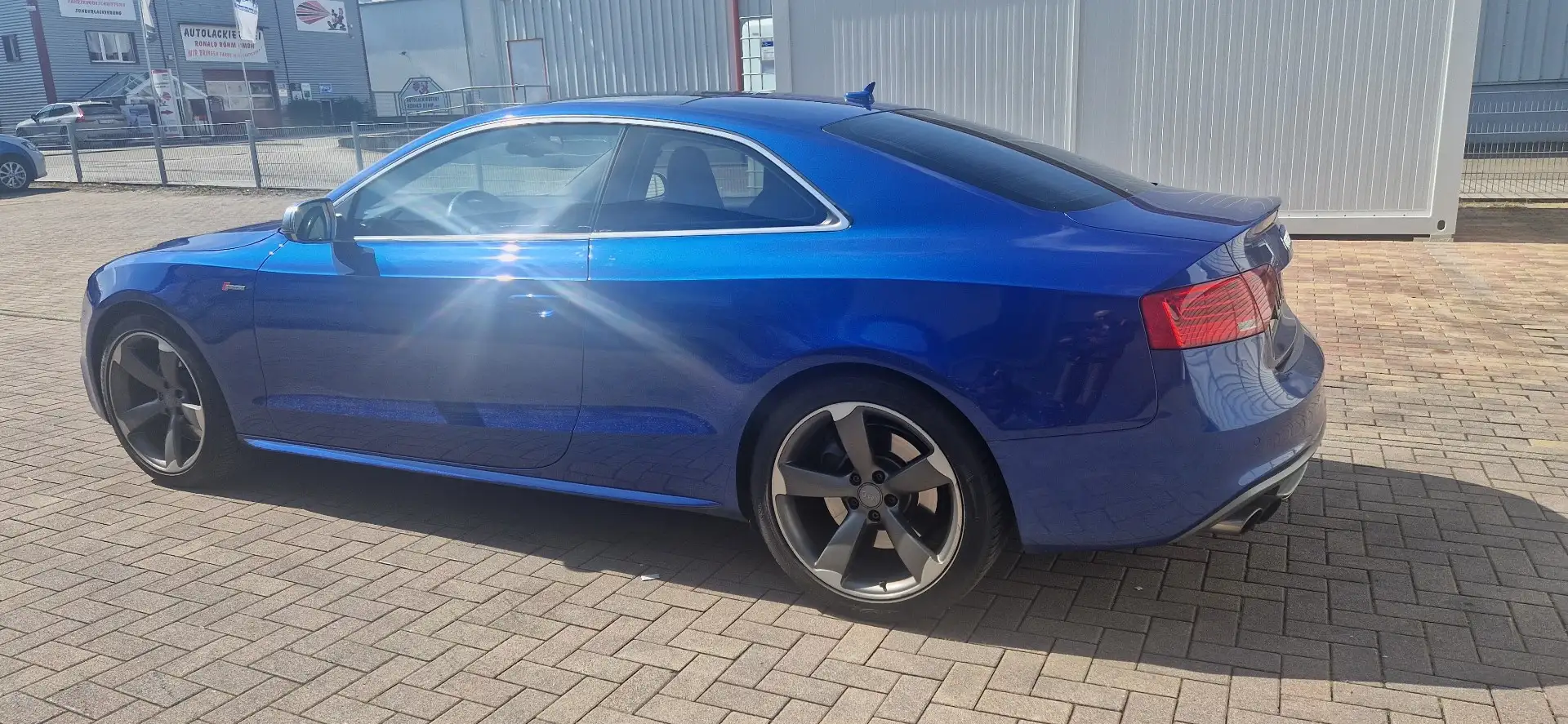 Audi S5 S tronic - 1