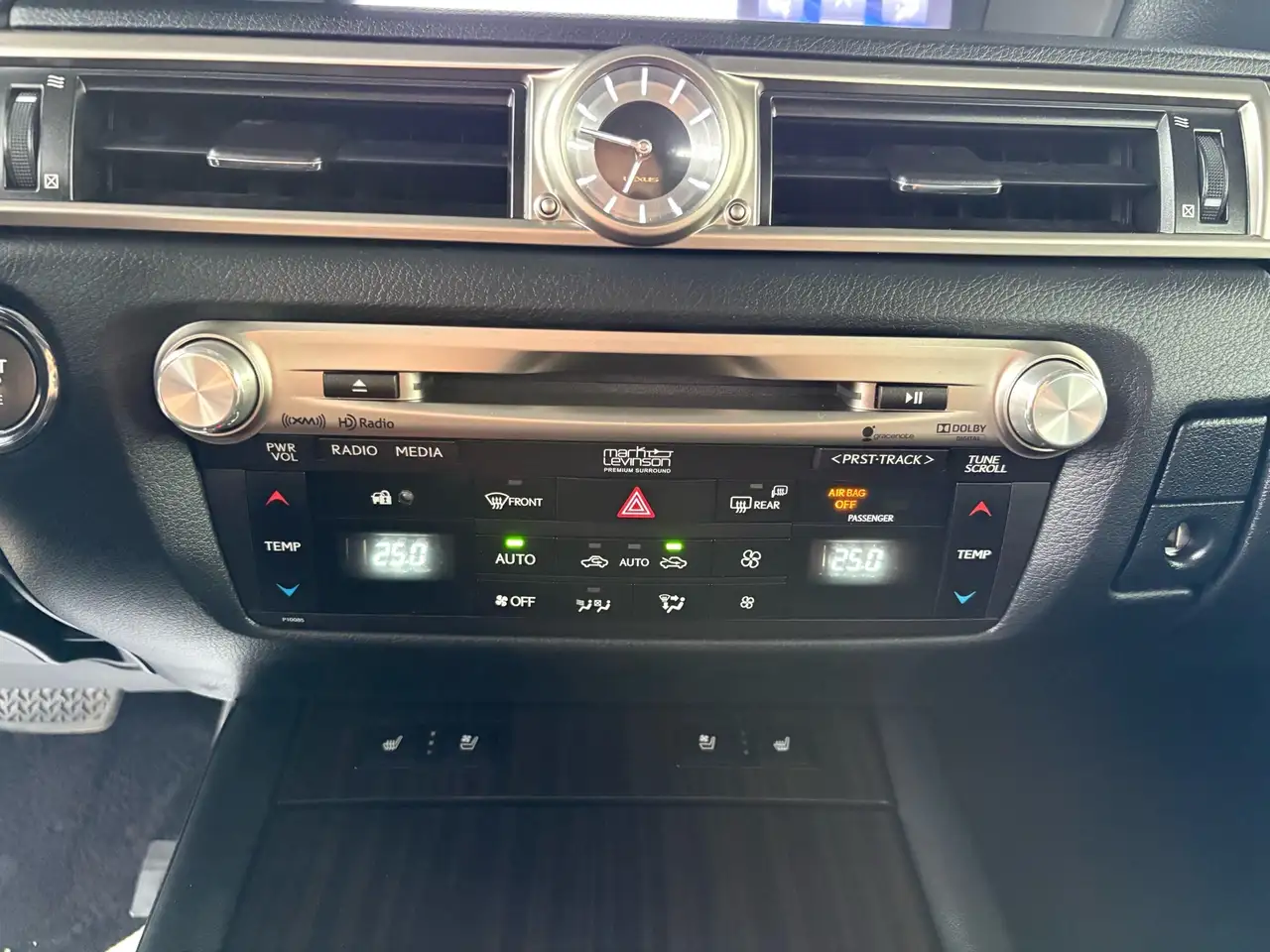 Lexus GS снимка Lexus GS