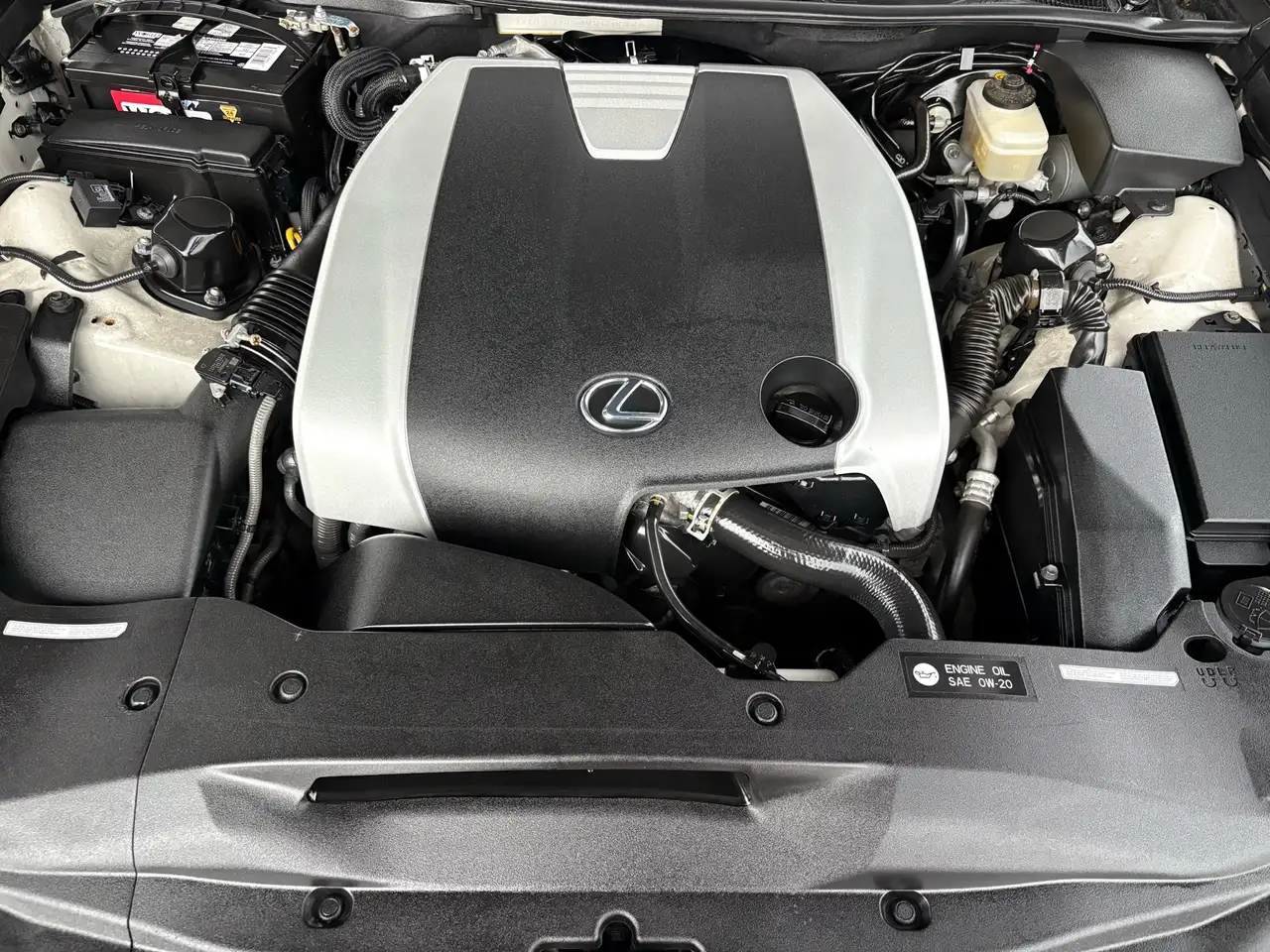 Lexus GS снимка Lexus GS