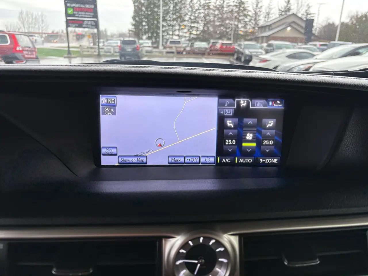 Lexus GS снимка Lexus GS