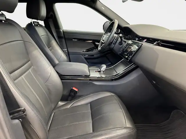 Land Rover Range Rover Evoque view 3