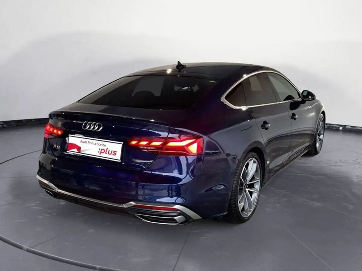 Audi A5 2ª serie SPB Sportback 35 TDI S tronic S line edi Blu/Azzurro - 2