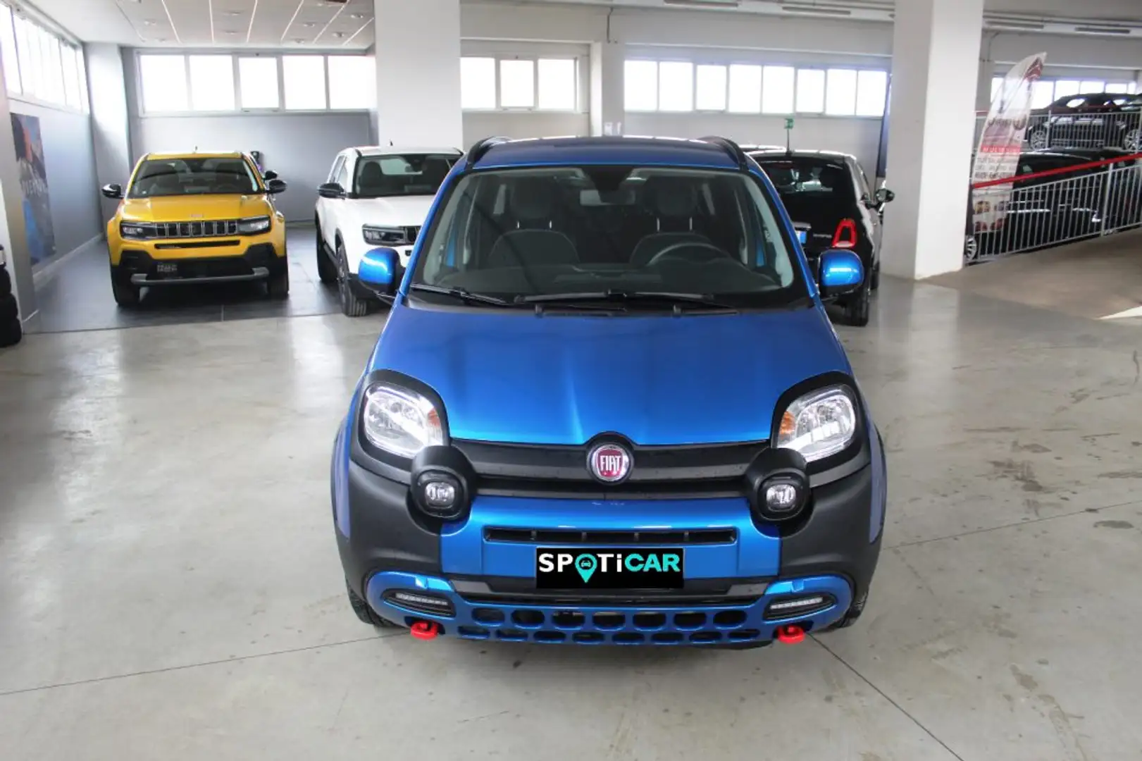Fiat Panda 1.0 FireFly S&S Hybrid Cross Grijs - 2