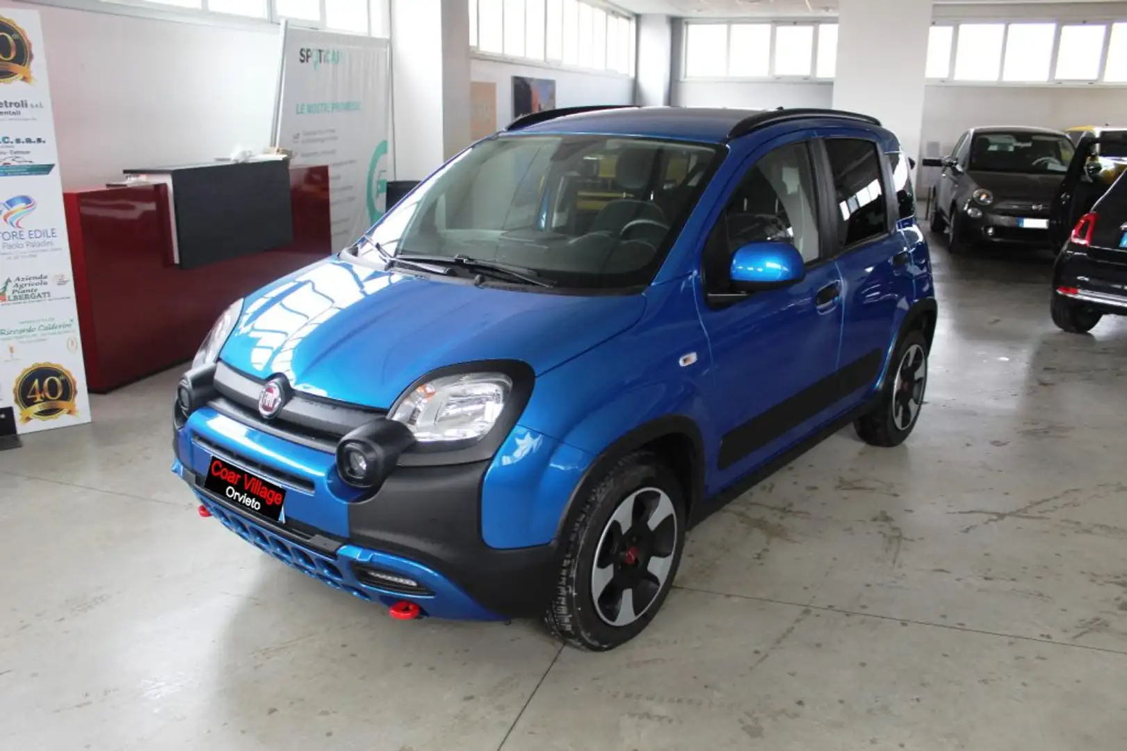 Fiat Panda 1.0 FireFly S&S Hybrid Cross Grijs - 1