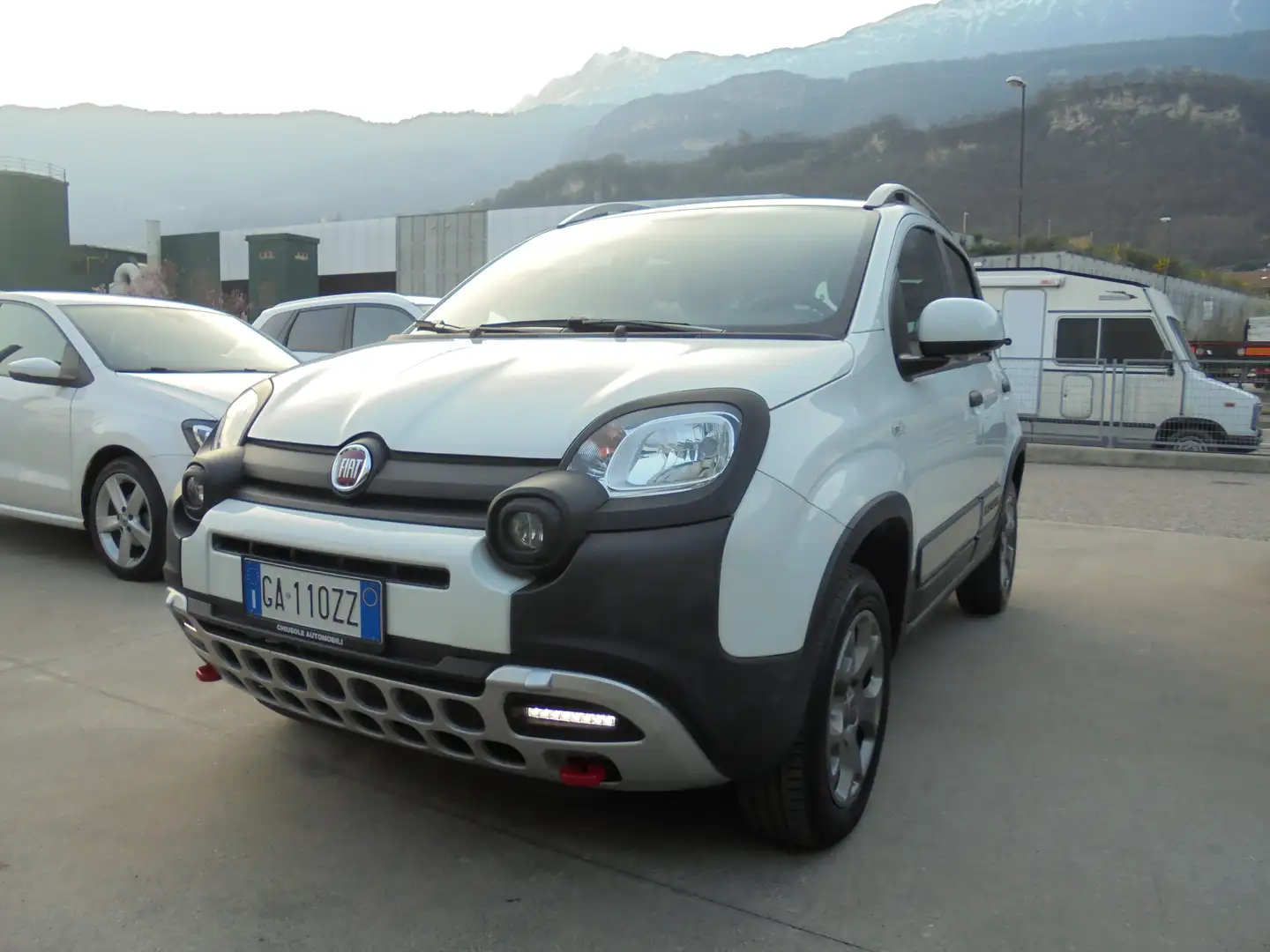 Fiat Panda 0.9 t.air t. Cross 4x4  gancio traino Bianco - 1
