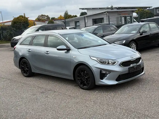 Kia Ceed SW / cee'd SW Ceed SW 1,6 Sportswagon Vision*KAMERA*DAB*LED