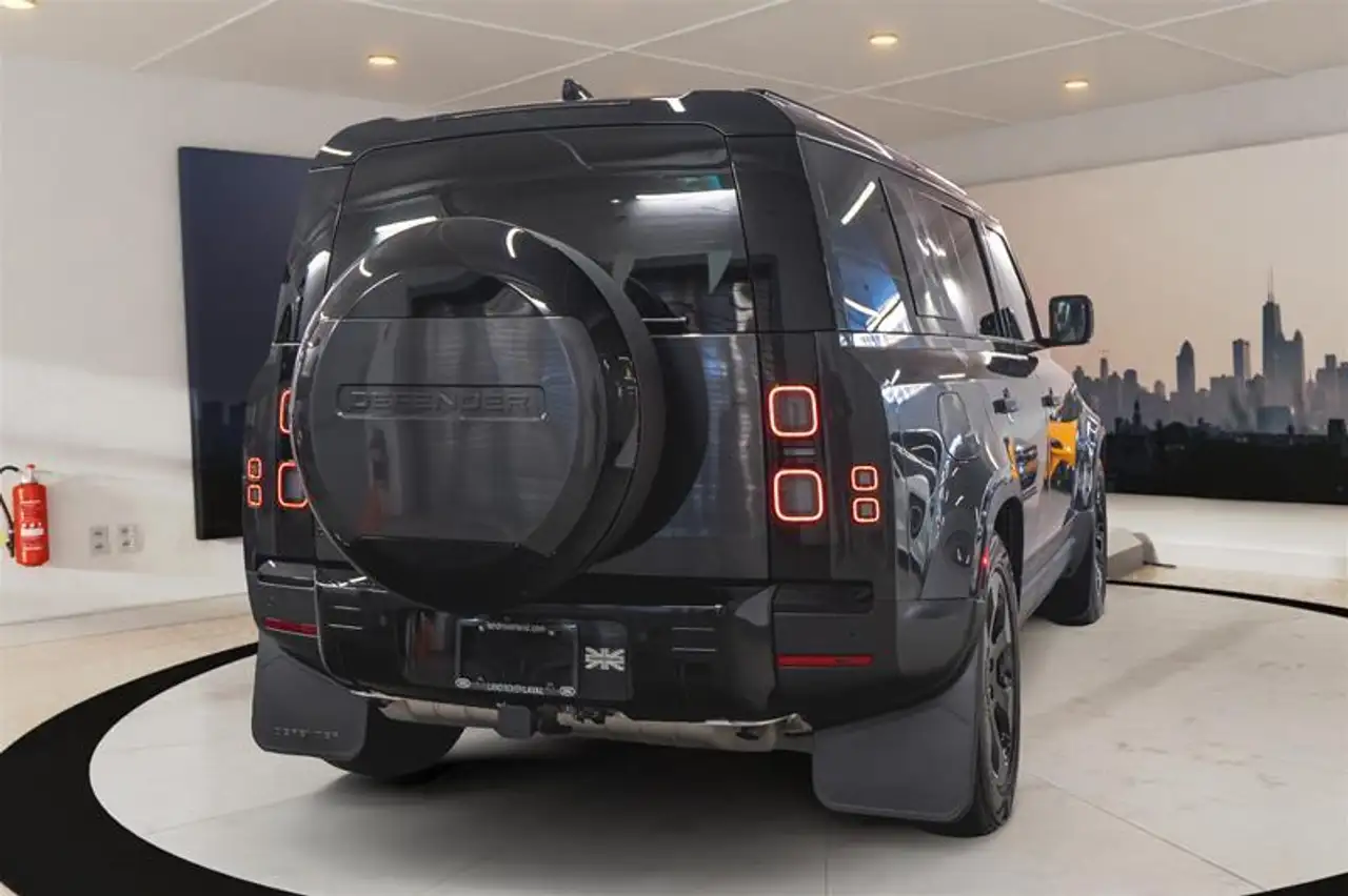 Land Rover Defender снимка Land Rover Defender