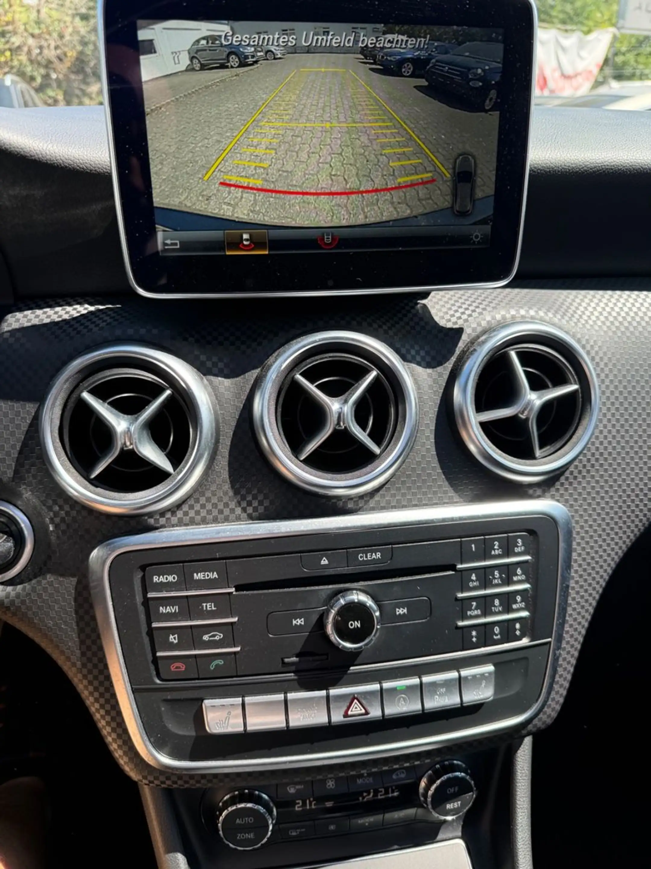 Mercedes-Benz A 220 CDI Automatik Panorama Kamera Tempomat — photo 14