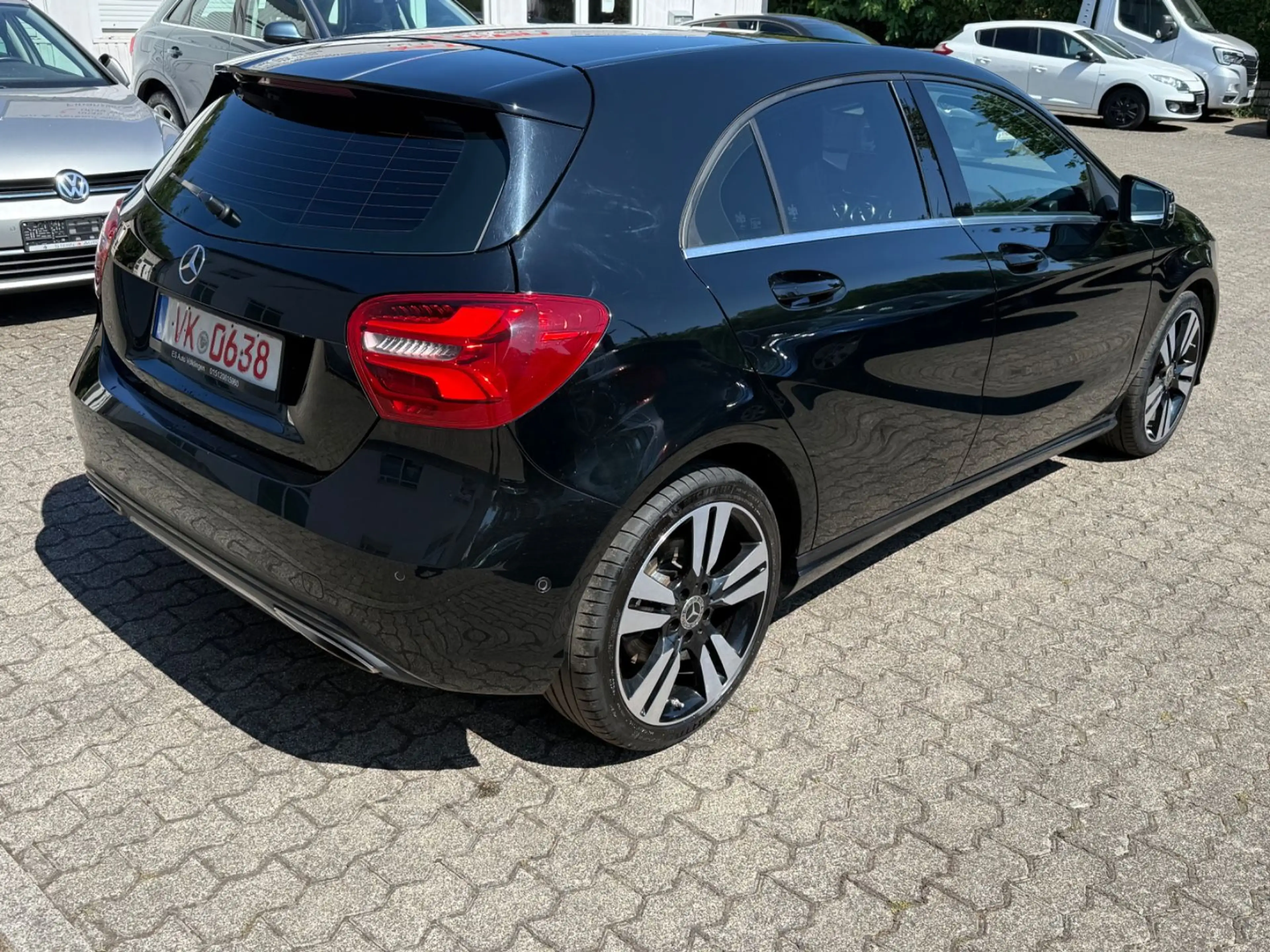 Mercedes-Benz A 220 CDI Automatik Panorama Kamera Tempomat — photo 4