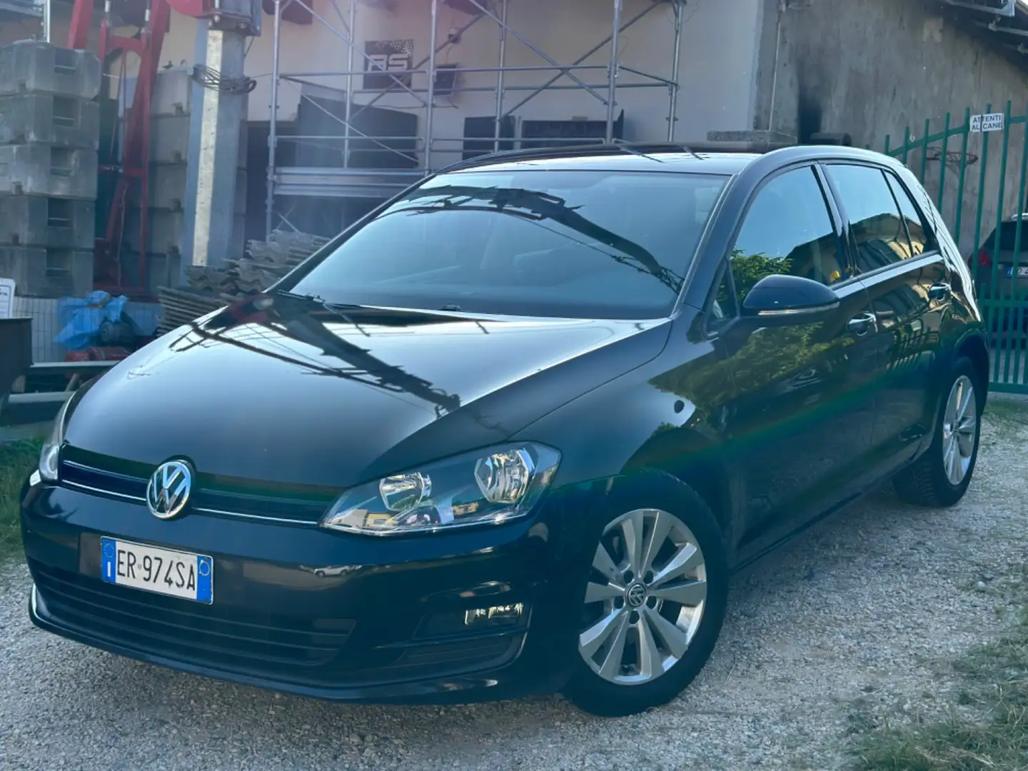 Volkswagen Golf 1.2 TSI 105 CV 5p. Comfortline BlueMotion Technolo Nero - 1